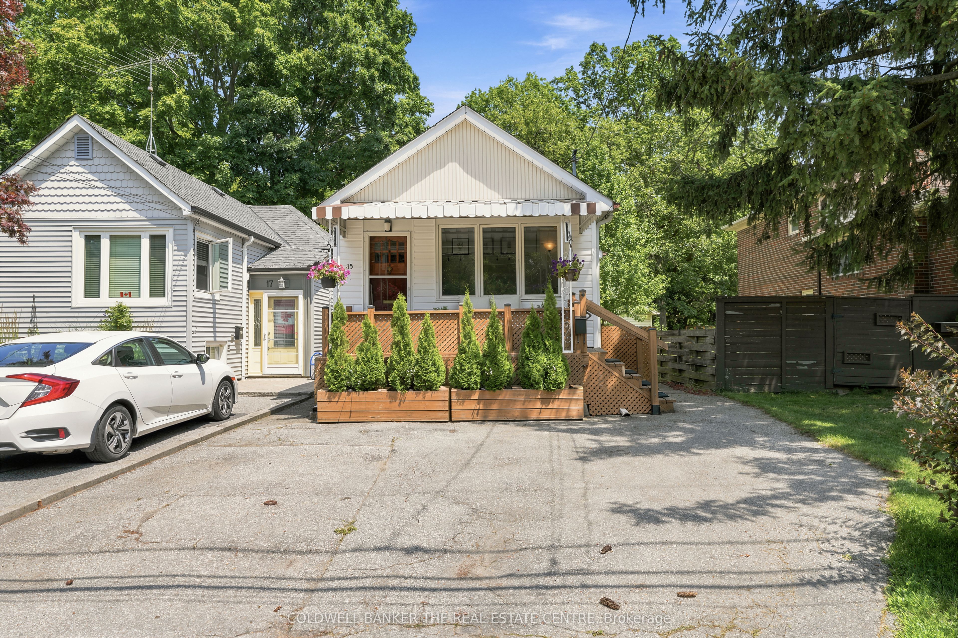 15 Presley Avenue, Toronto, ON M1L 3P4 photo 3