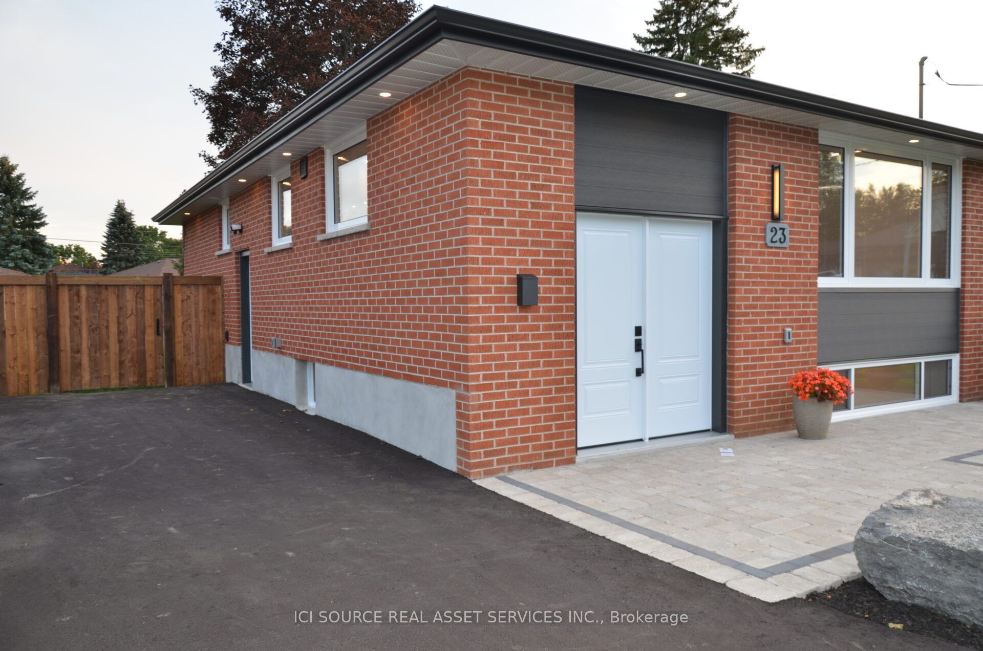 23 Sunset Road, Clarington, ON L1C 2E5 photo 3