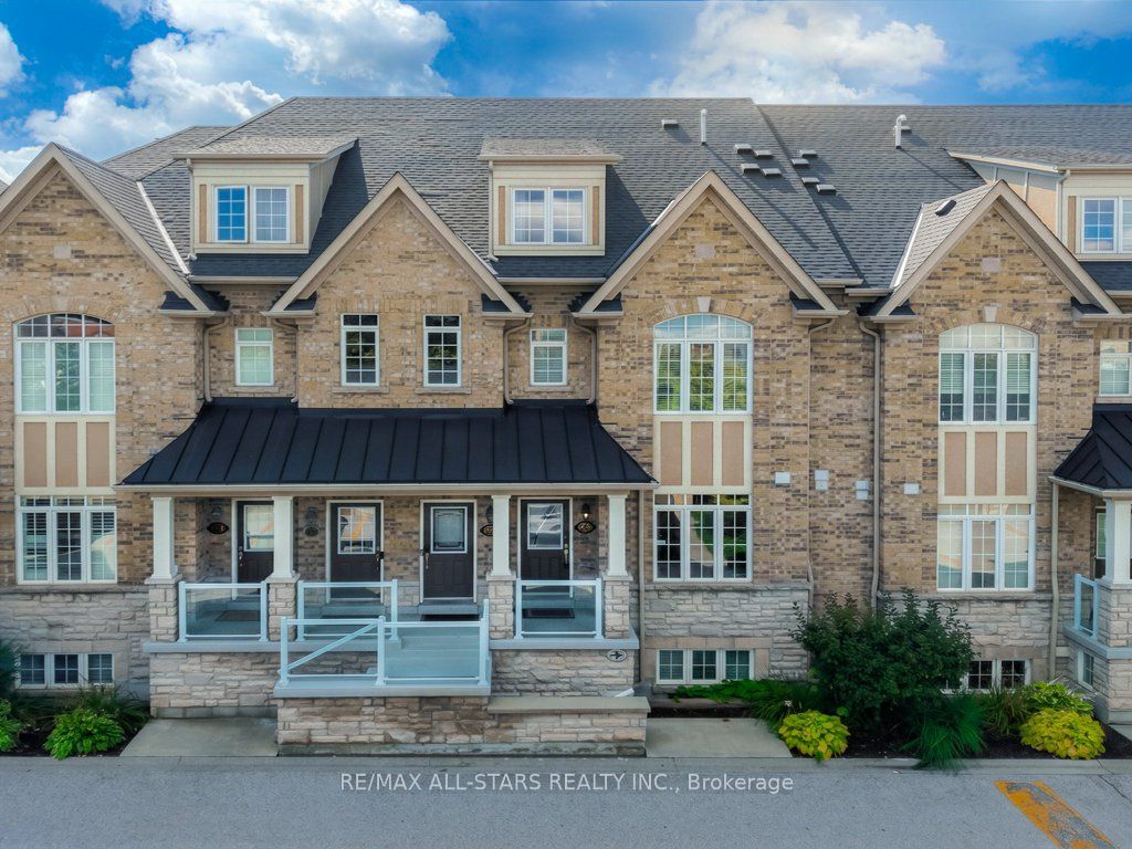 46 Lovegrove Lane 13, Ajax, ON L1S 0E7