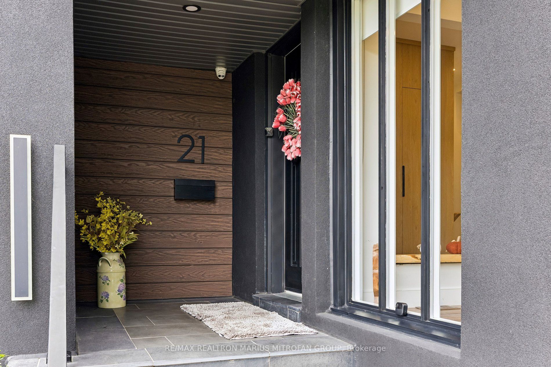 21 Toynbee Trail, Toronto, ON M1E 1E8 photo 2