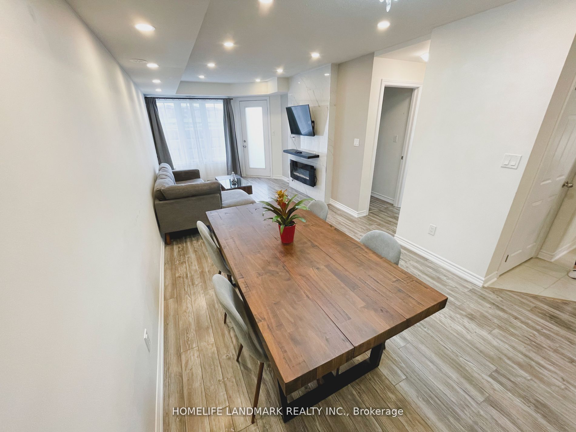 15 Eaton Park Lane 17, Toronto, ON M1W 0A5 photo 4