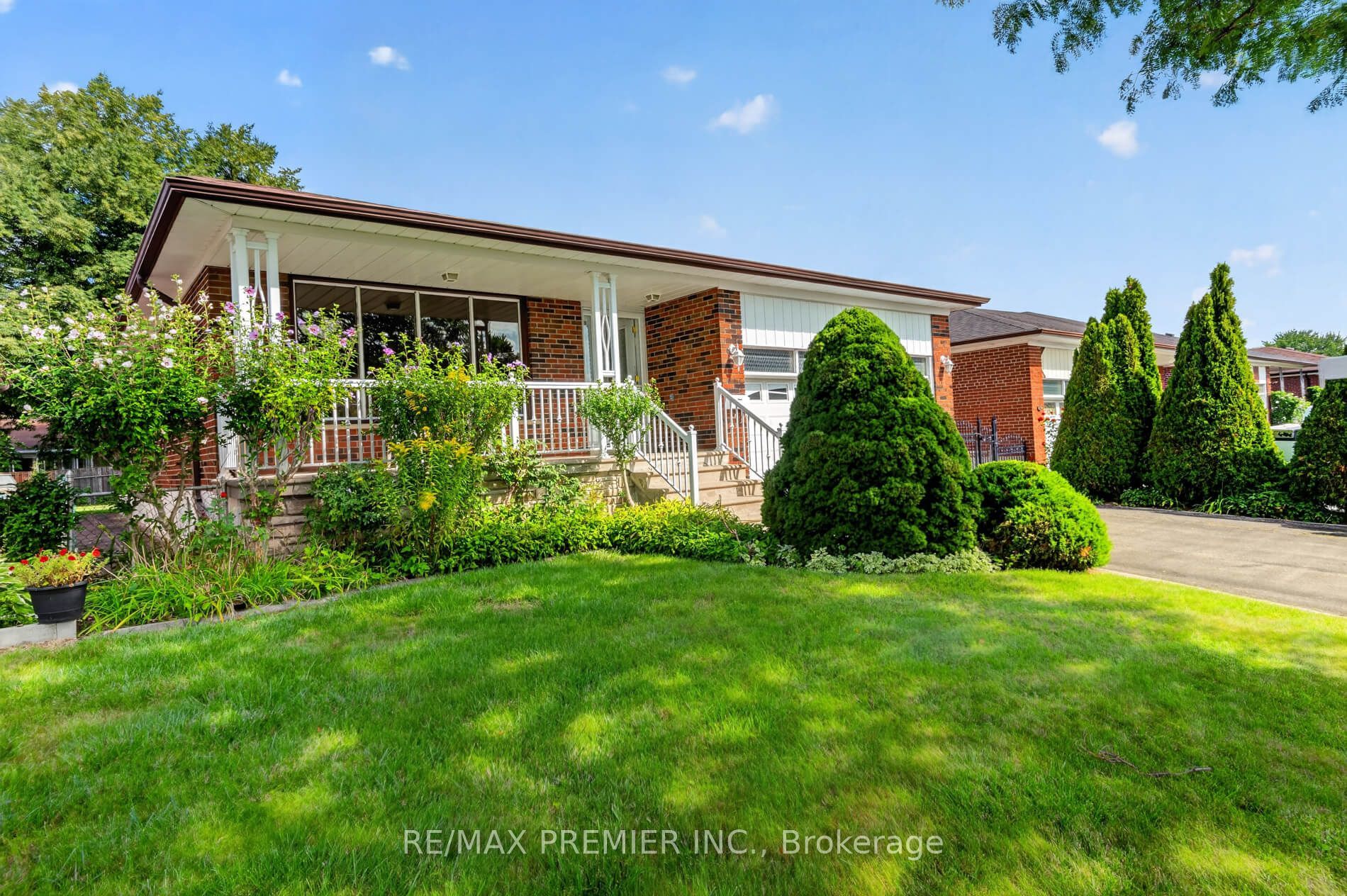 31 CORINTHIAN Boulevard, Toronto, ON M1W 1B7 photo 2