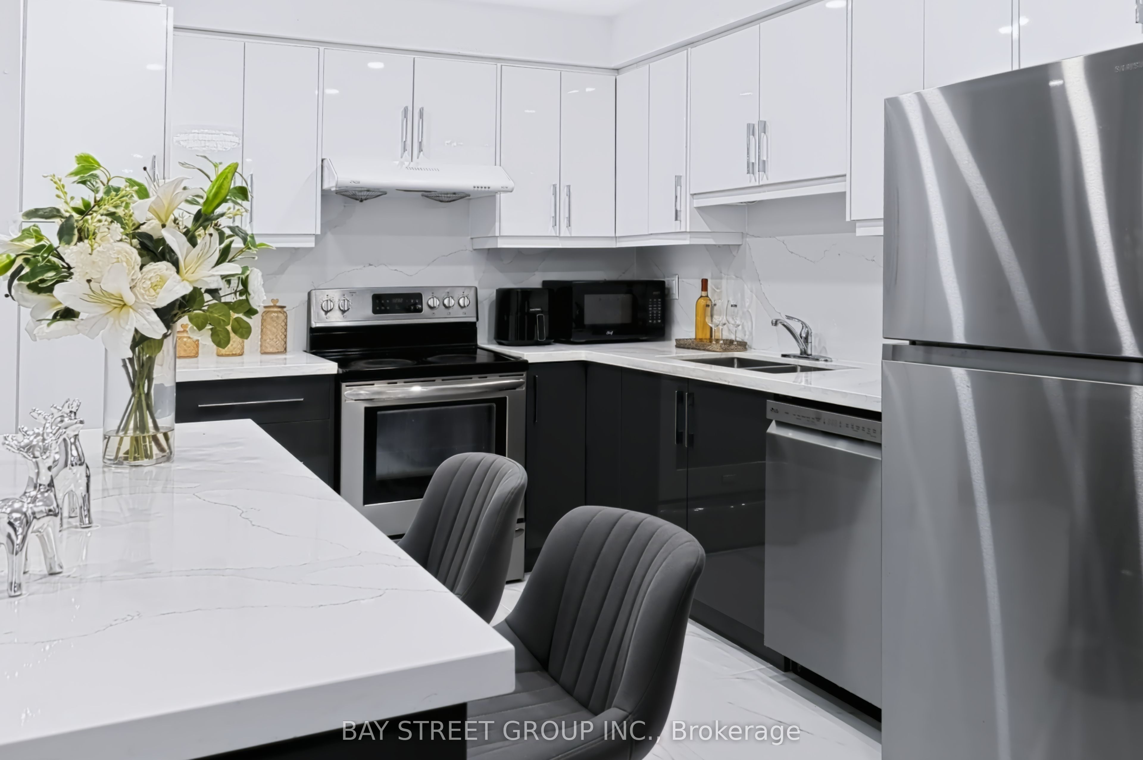 58 Tambrook Drive, Toronto, ON M1W 3L9 photo 5
