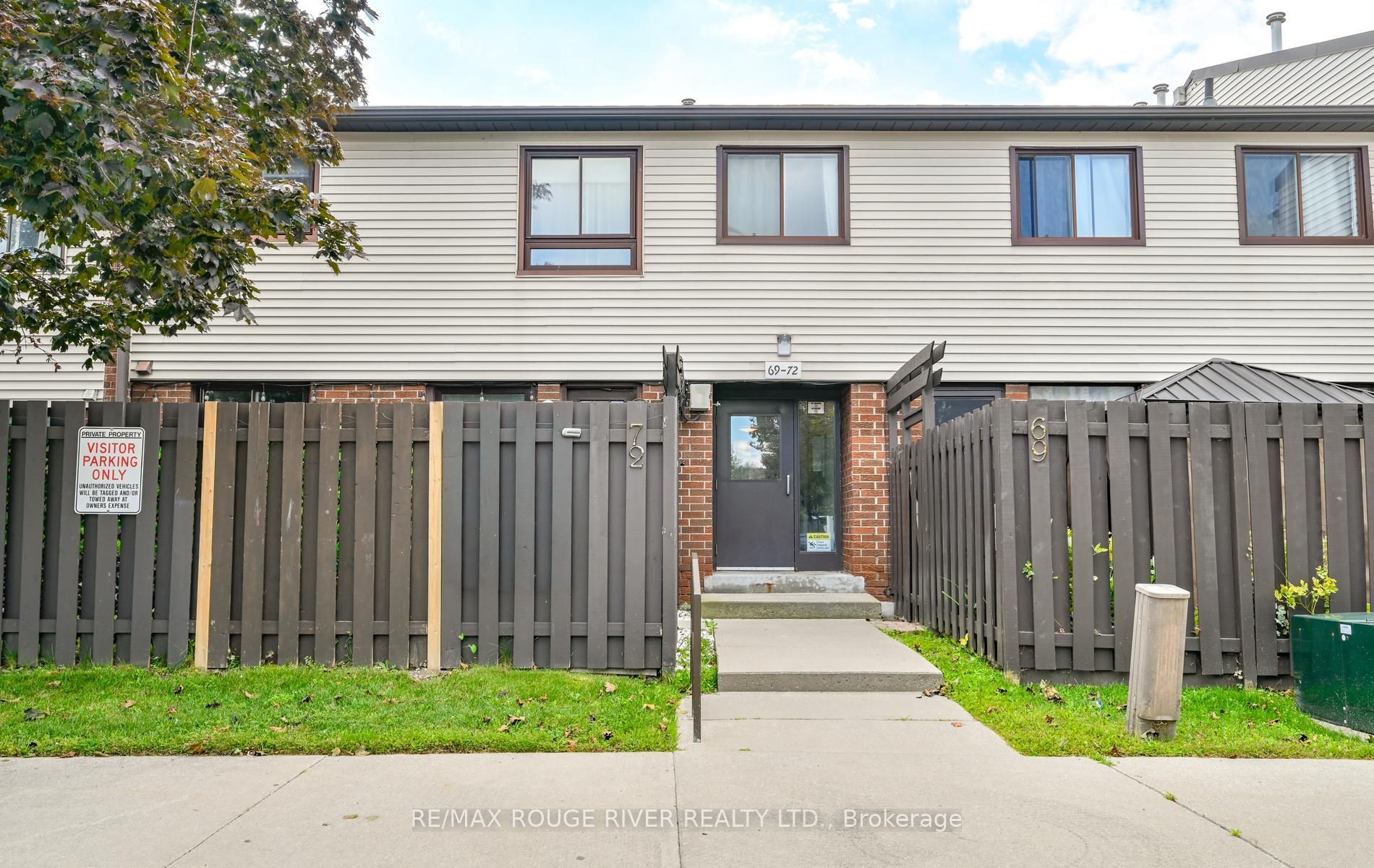 960 Glen Street 72, Oshawa, ON L1J 6E8 photo 3