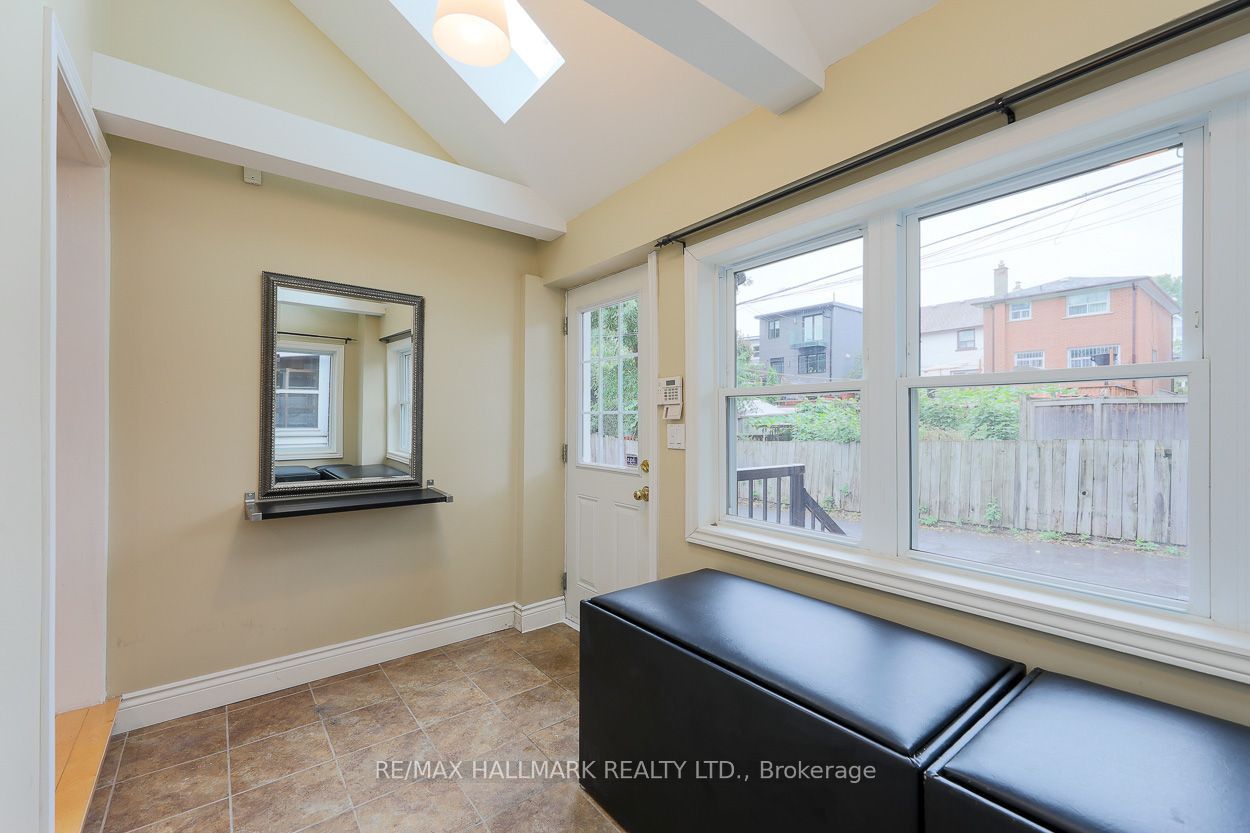 703 Craven Road, Toronto, ON M4L 2Z7 photo 3