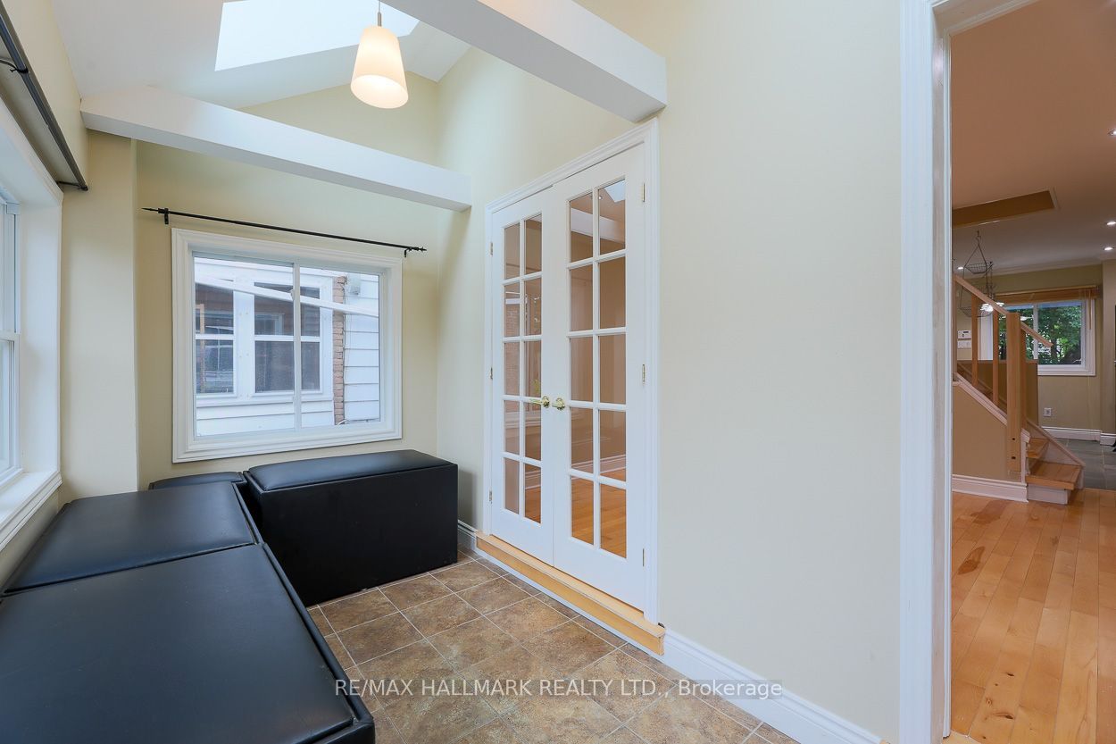 703 Craven Road, Toronto, ON M4L 2Z7 photo 5