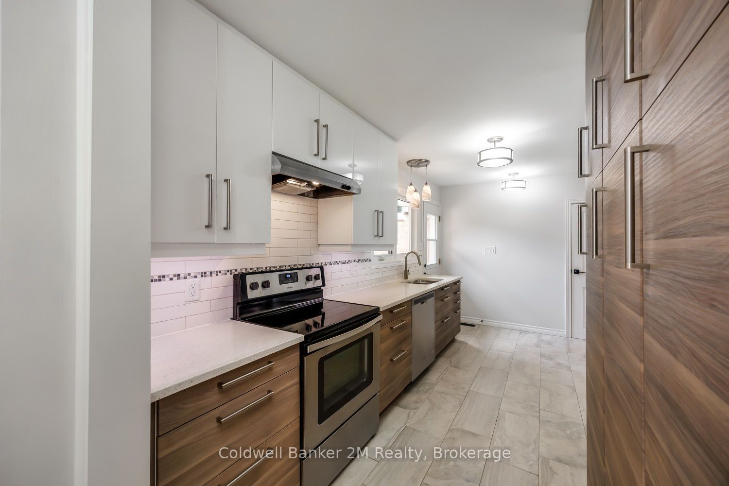 314 Inverness Drive, Oshawa, ON L1J 5T4 photo 5