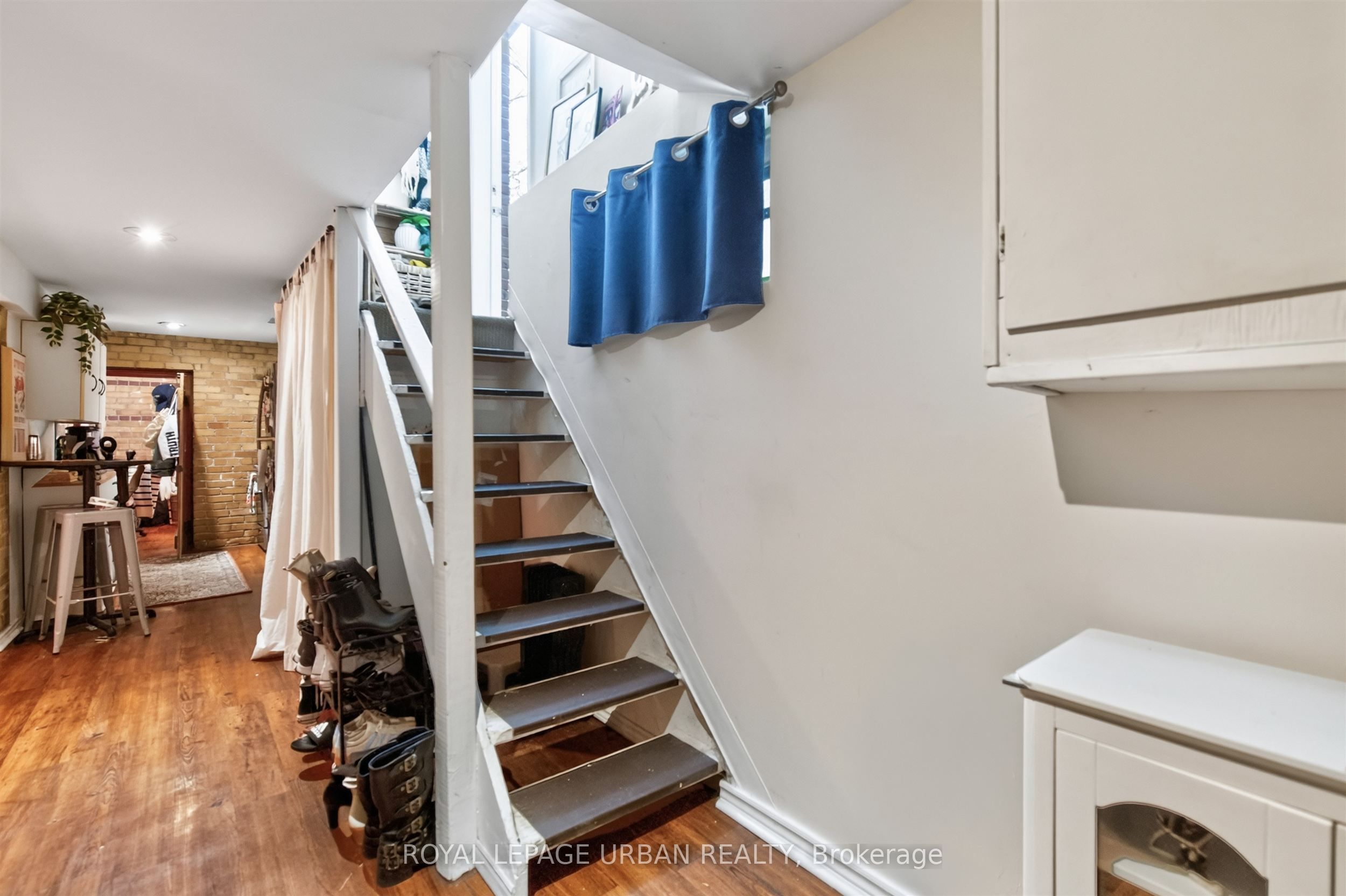 20 Cambridge Avenue, Toronto, ON M4K 2L1 photo 4