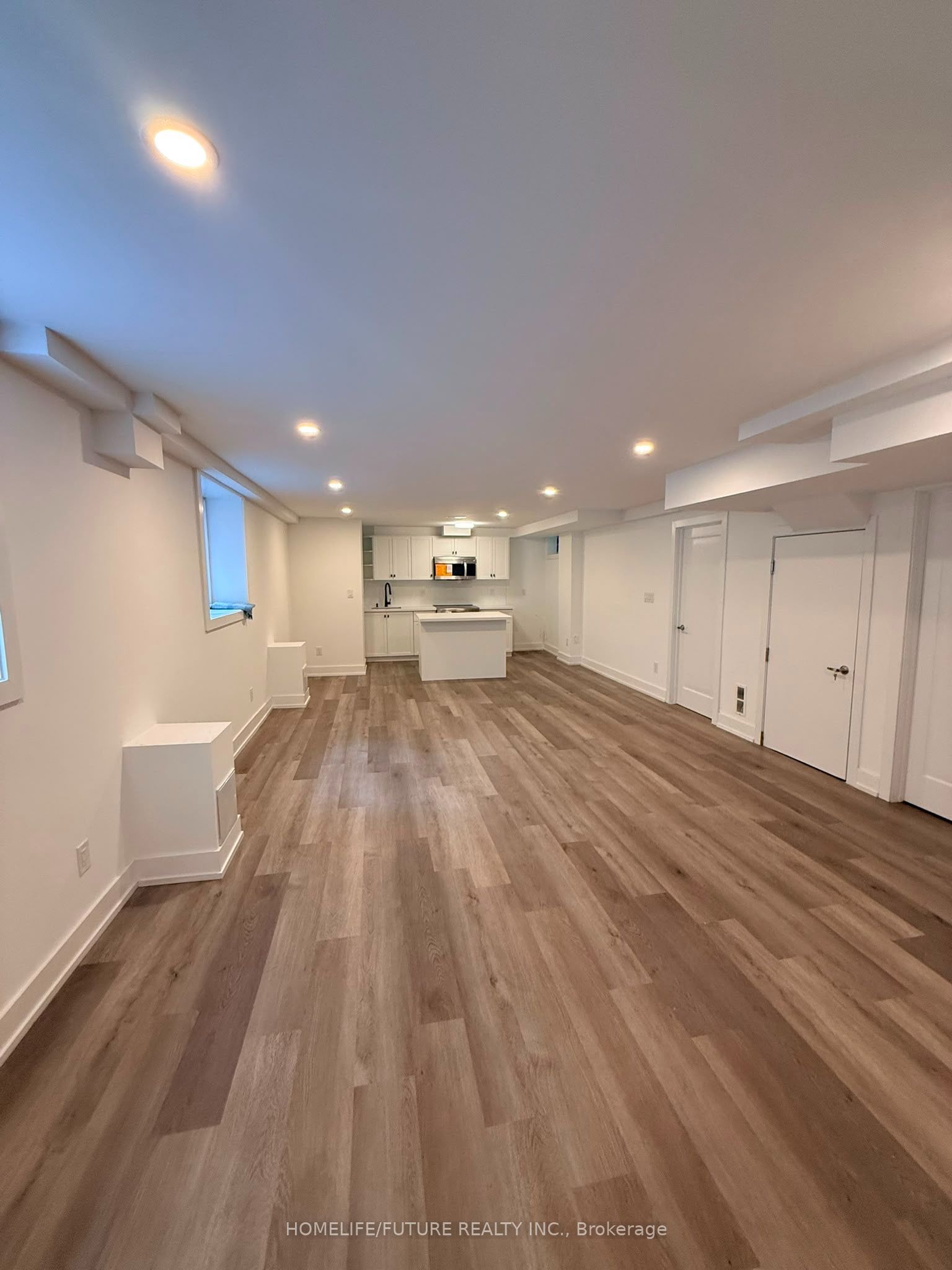 45 Brabin Circle Bsmt, Whitby, ON L1P 0B9 photo 4