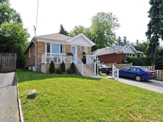 61 Maybourne Avenue Lower Unit, Toronto, ON M1L 2W1