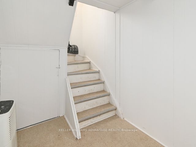61 Maybourne Avenue Lower Unit, Toronto, ON M1L 2W1 photo 2