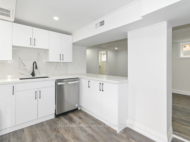61 Maybourne Avenue Lower Unit, Toronto, ON M1L 2W1 photo 5