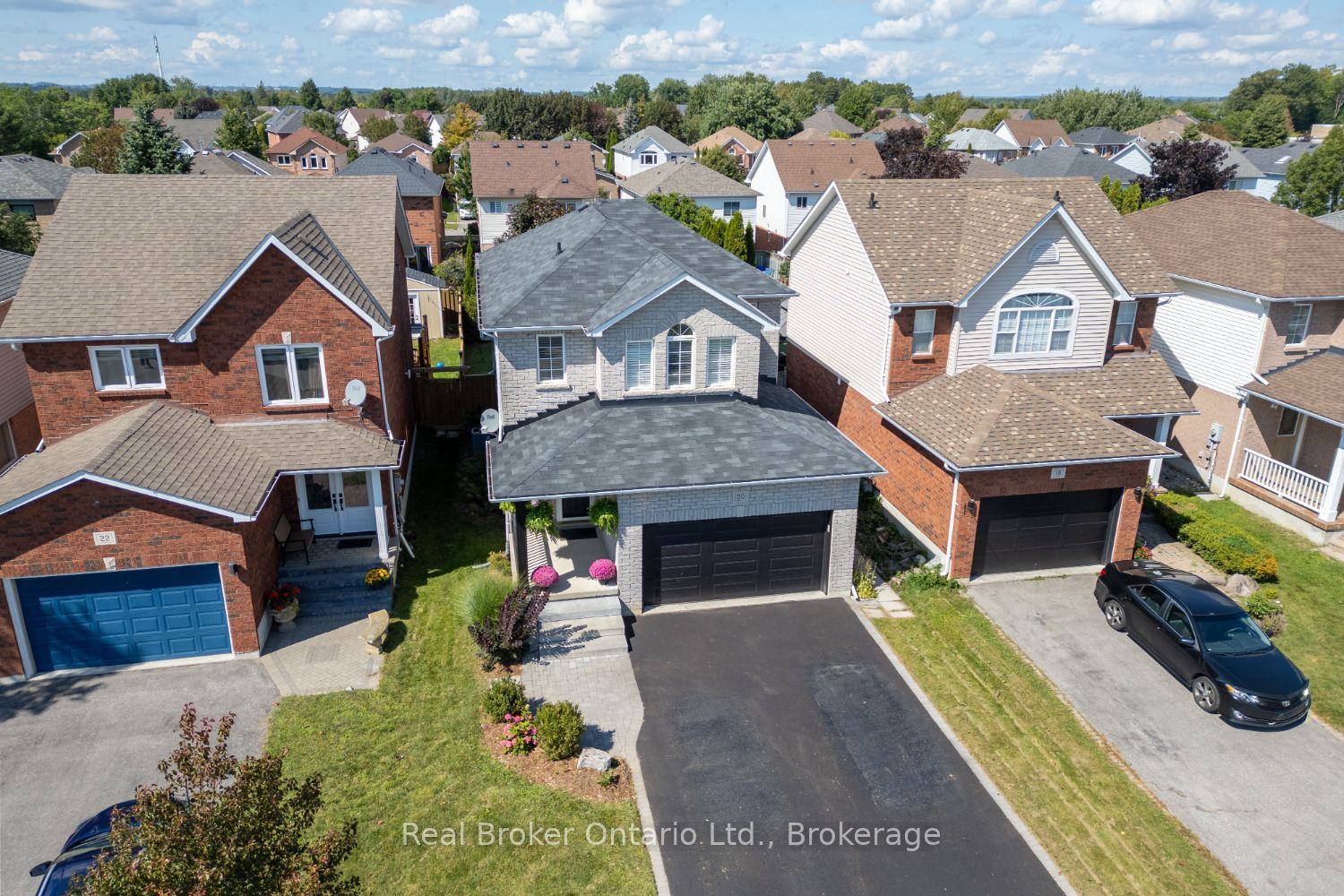 20 Wilkins Crescent, Clarington, ON L1E 3B8 photo 3