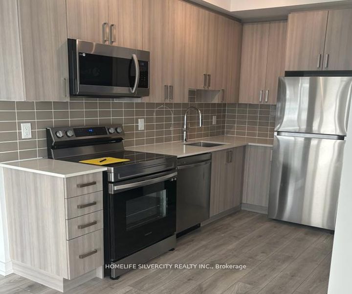 1455 Celebration Drive 607, Pickering, ON L1W 3R5 photo 5