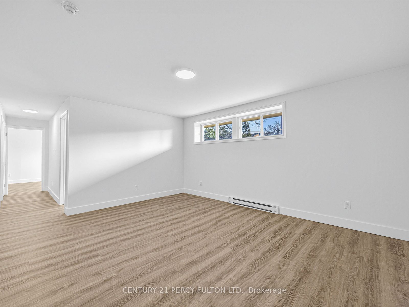 200 Garden Street 302, Whitby, ON L1N 0L7 photo 5