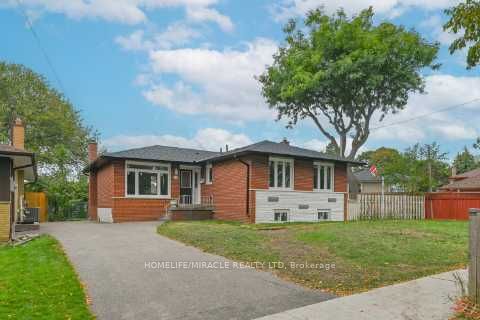 46 Flintwick Drive Main Floor, Toronto, ON M1P 4G9
