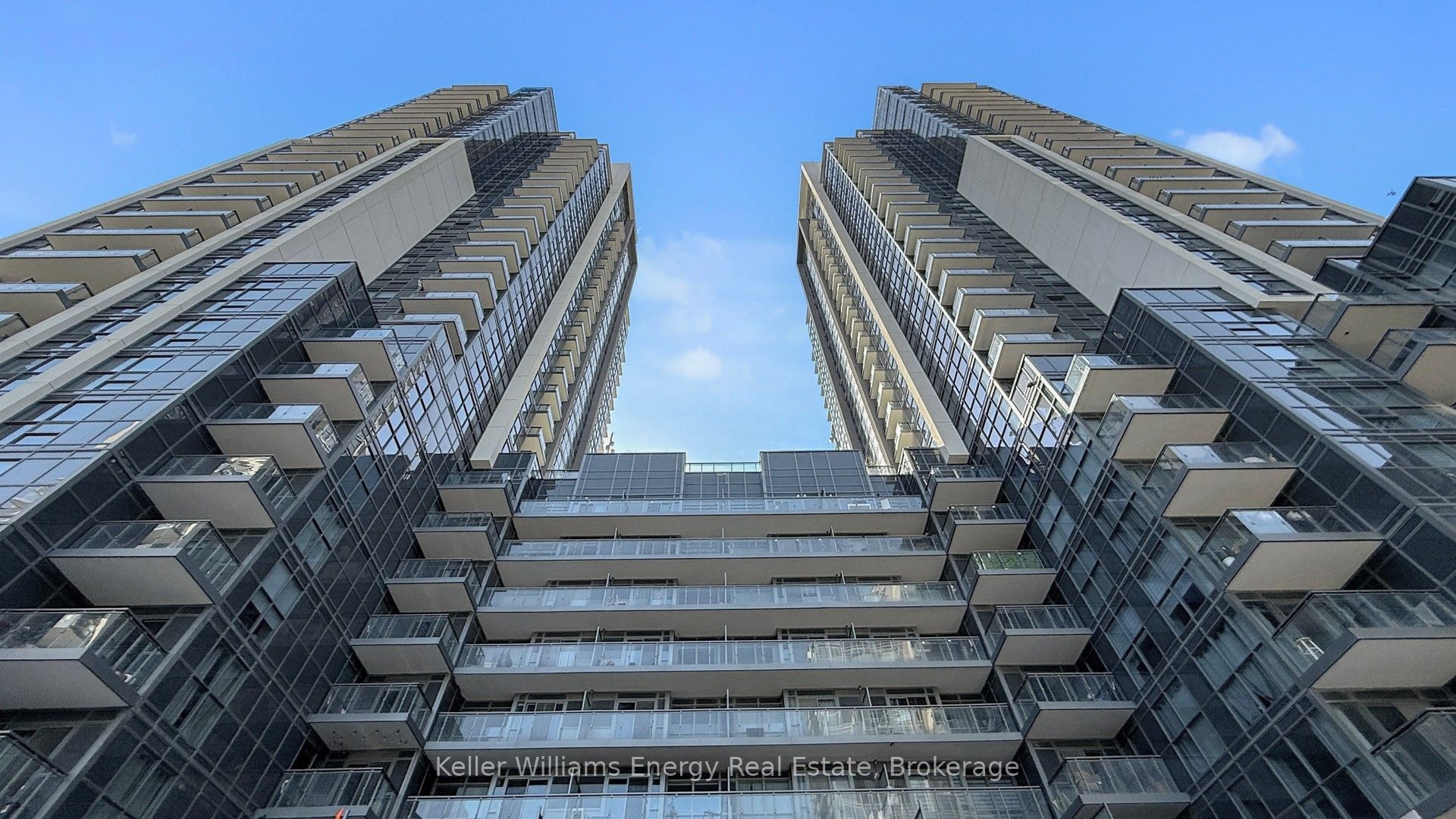 30 Meadowglen Place 617, Toronto, ON M1G 0A6 photo 3