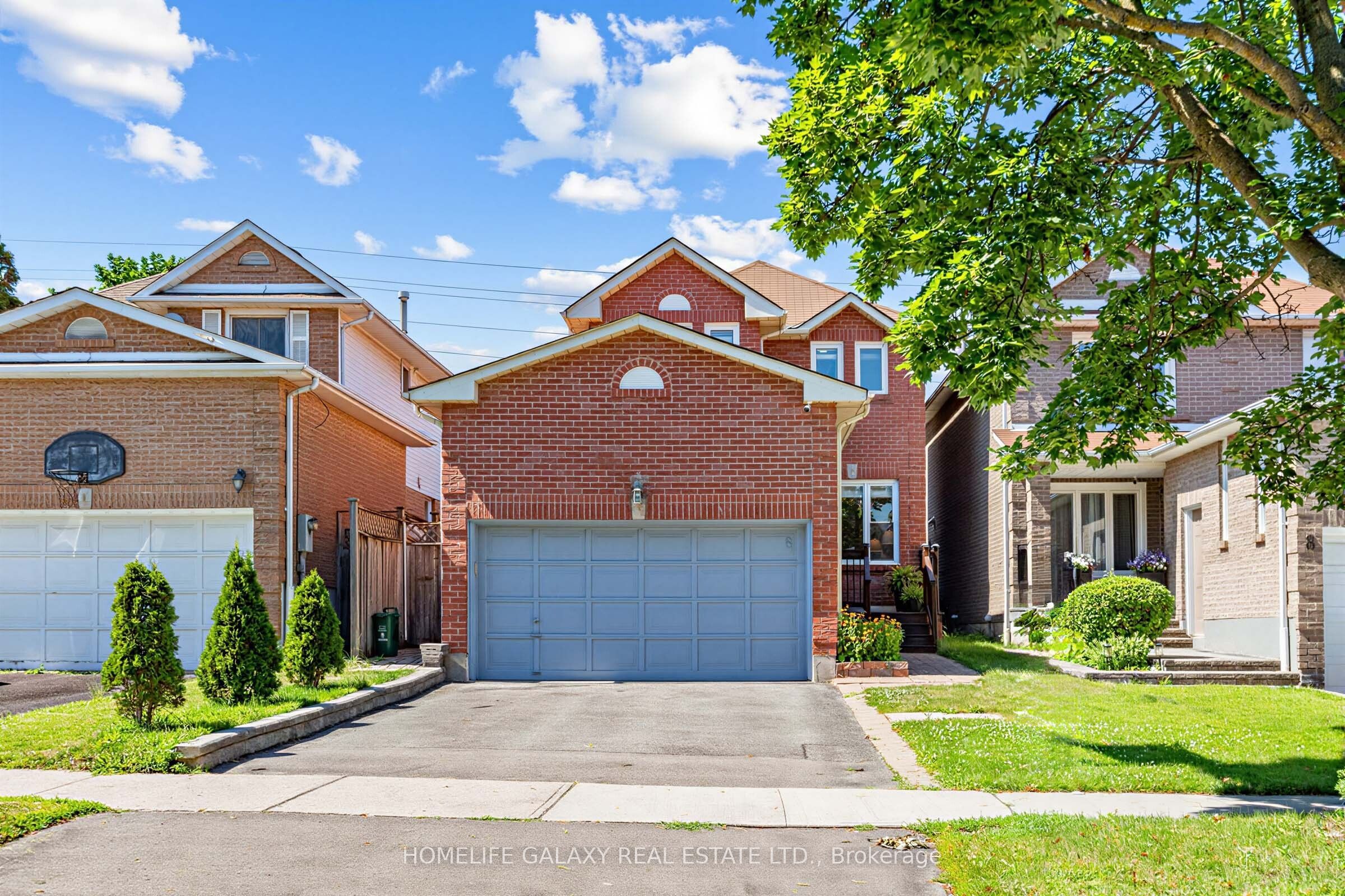 6 Bluebell Crescent, Whitby, ON L1P 1K7 photo 2