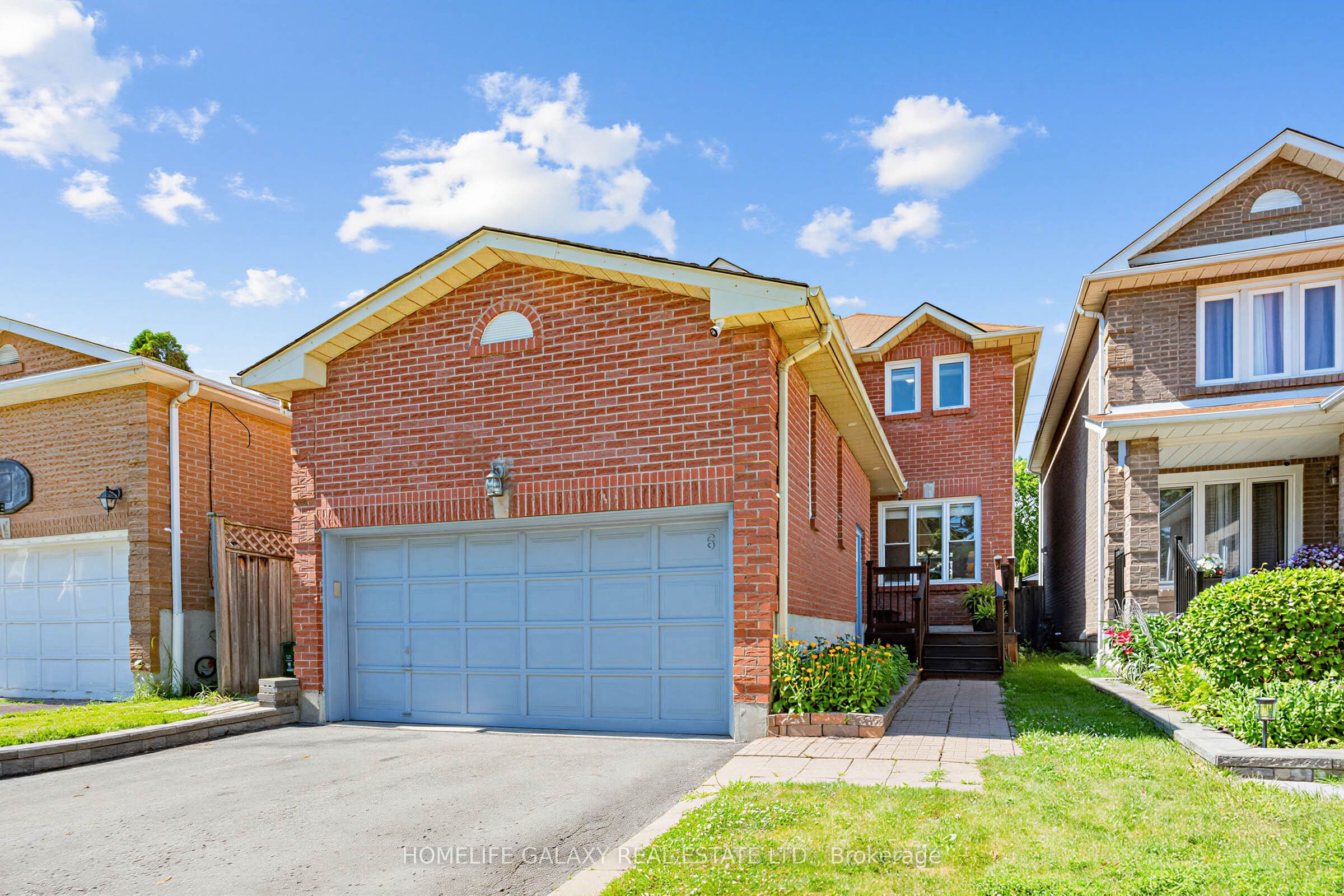 6 Bluebell Crescent, Whitby, ON L1P 1K7 photo 3