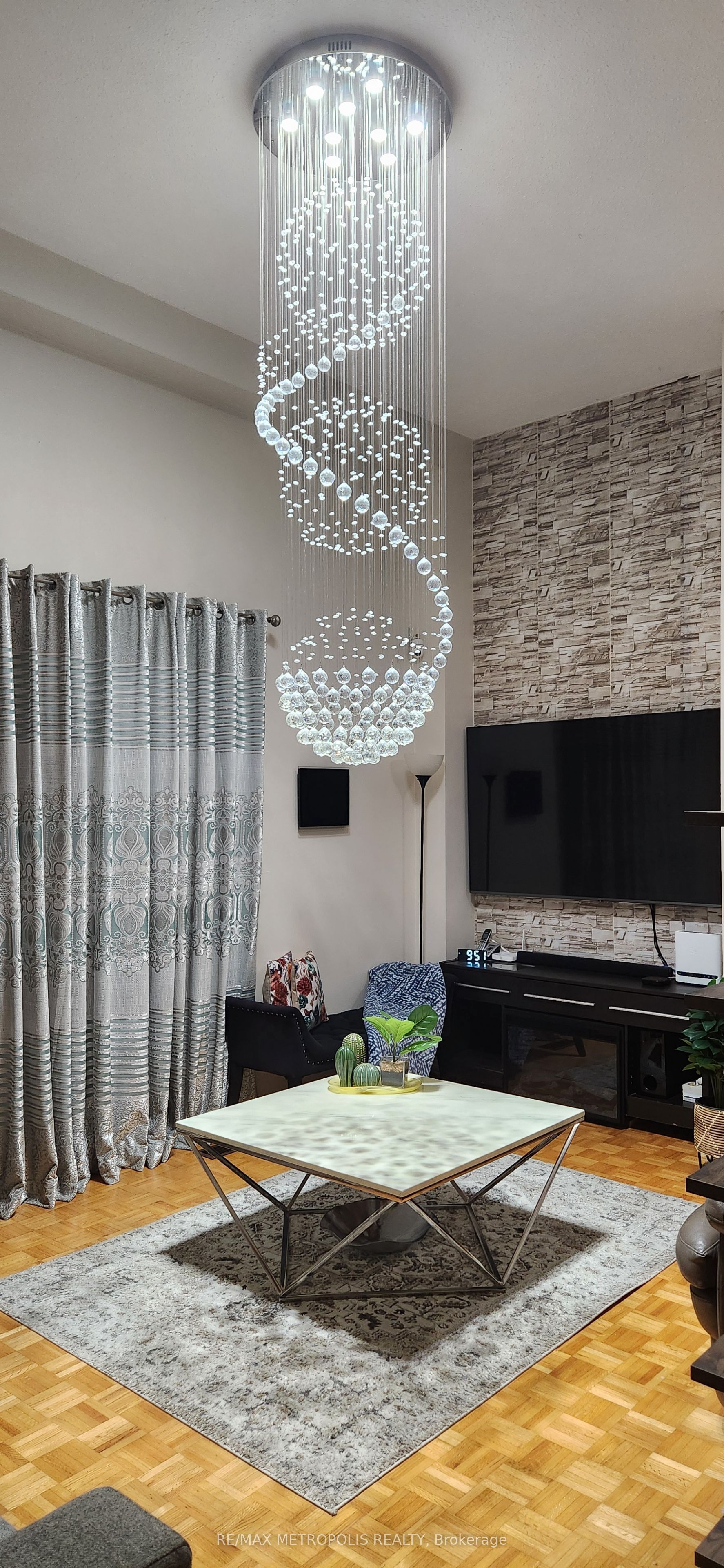21 Rockwood Drive 8, Toronto, ON M1M 3M9 photo 5