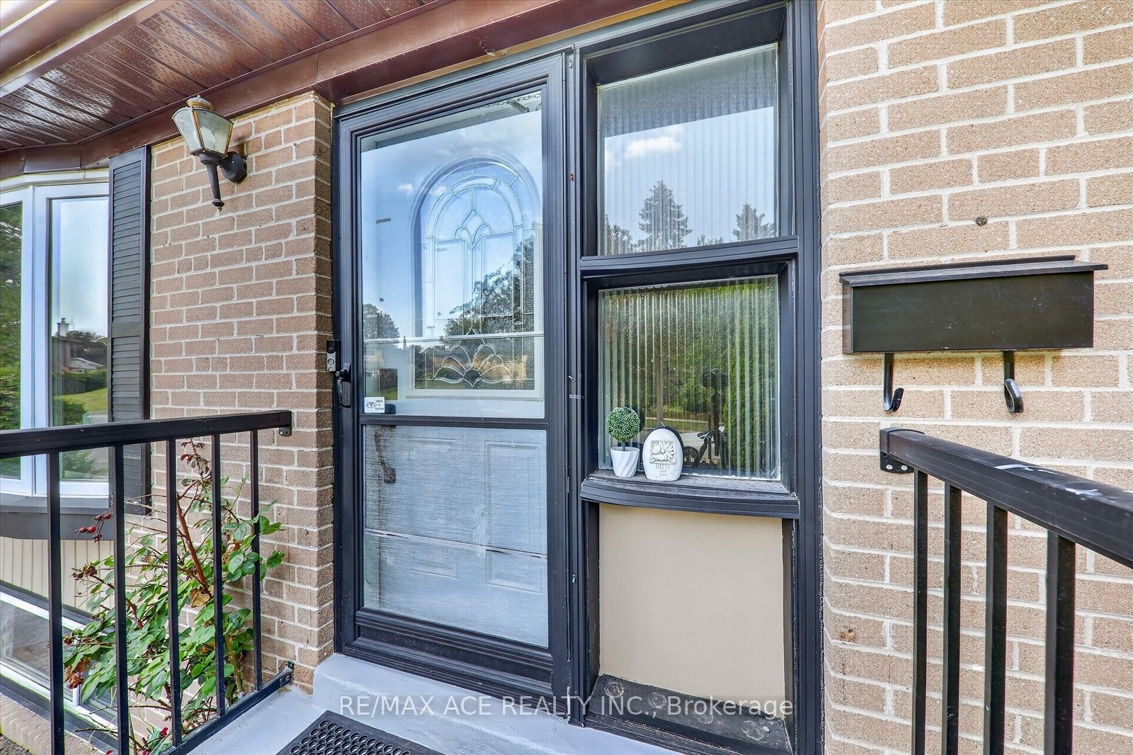 100 Merkley Square, Toronto, ON M1G 2Y7 photo 4