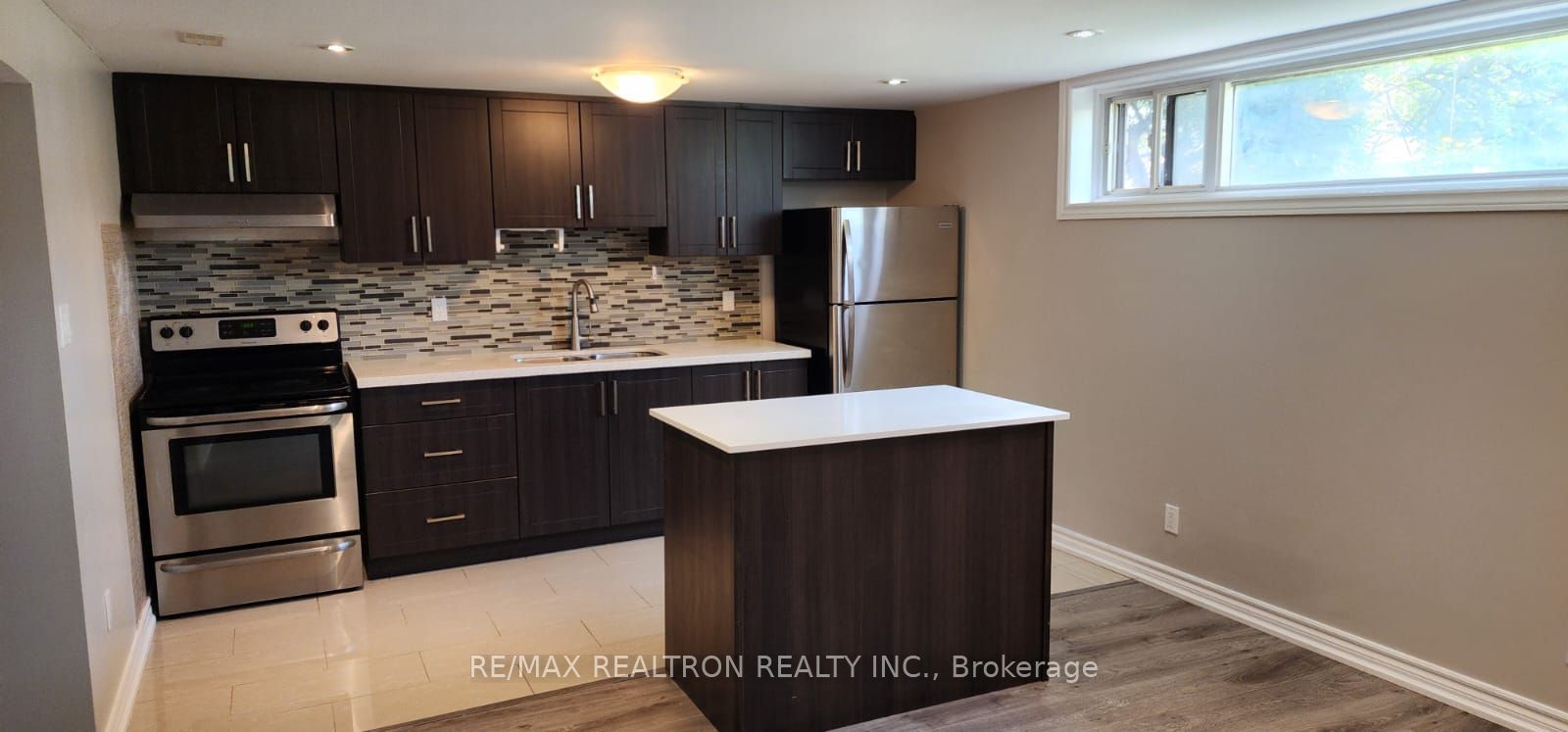70 Clementine Square Bsmnt, Toronto, ON M1G 2V7 photo 2