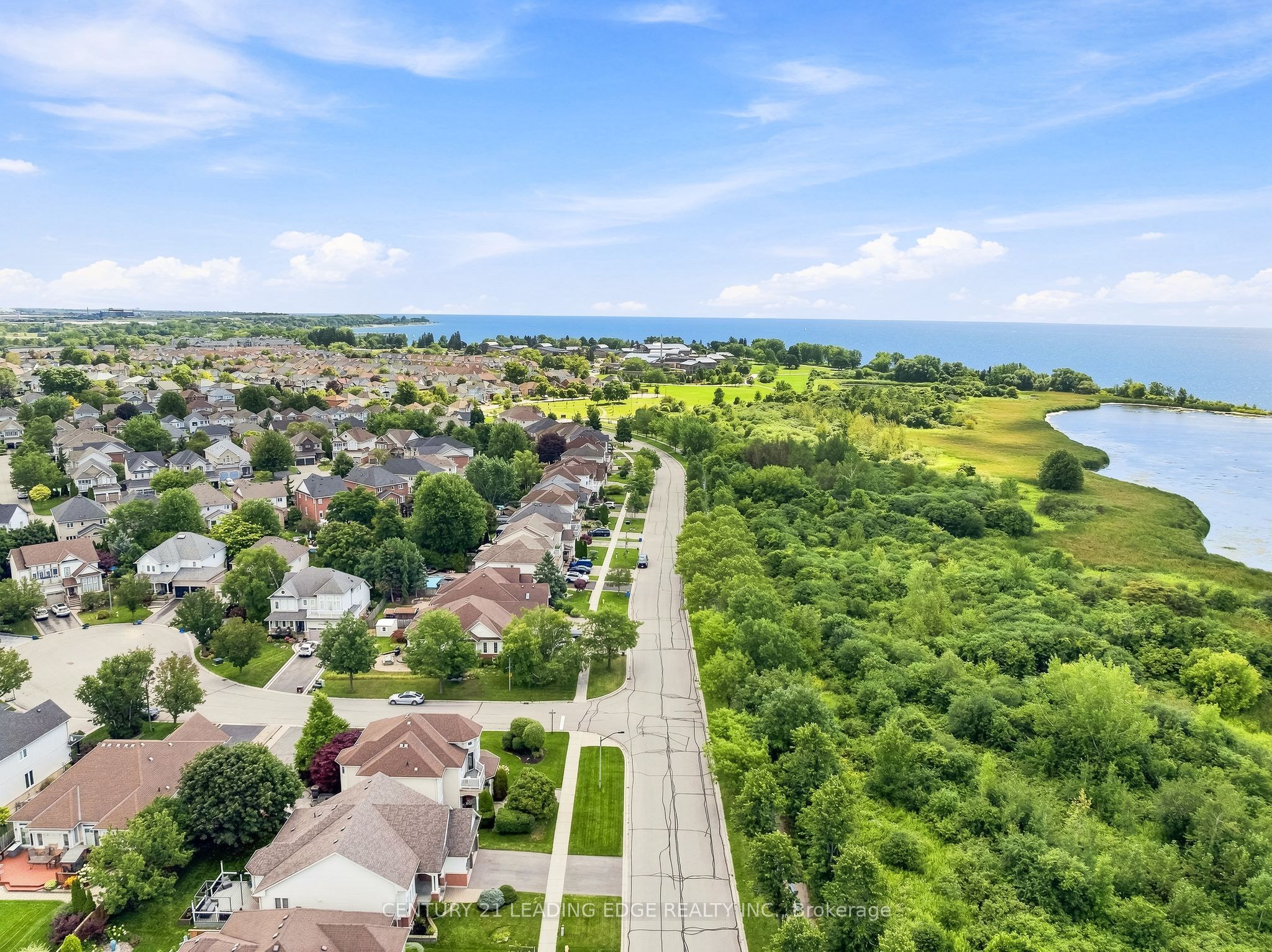 291 Whitby Shores Greenway, Whitby, ON L1N 9N6 photo 3