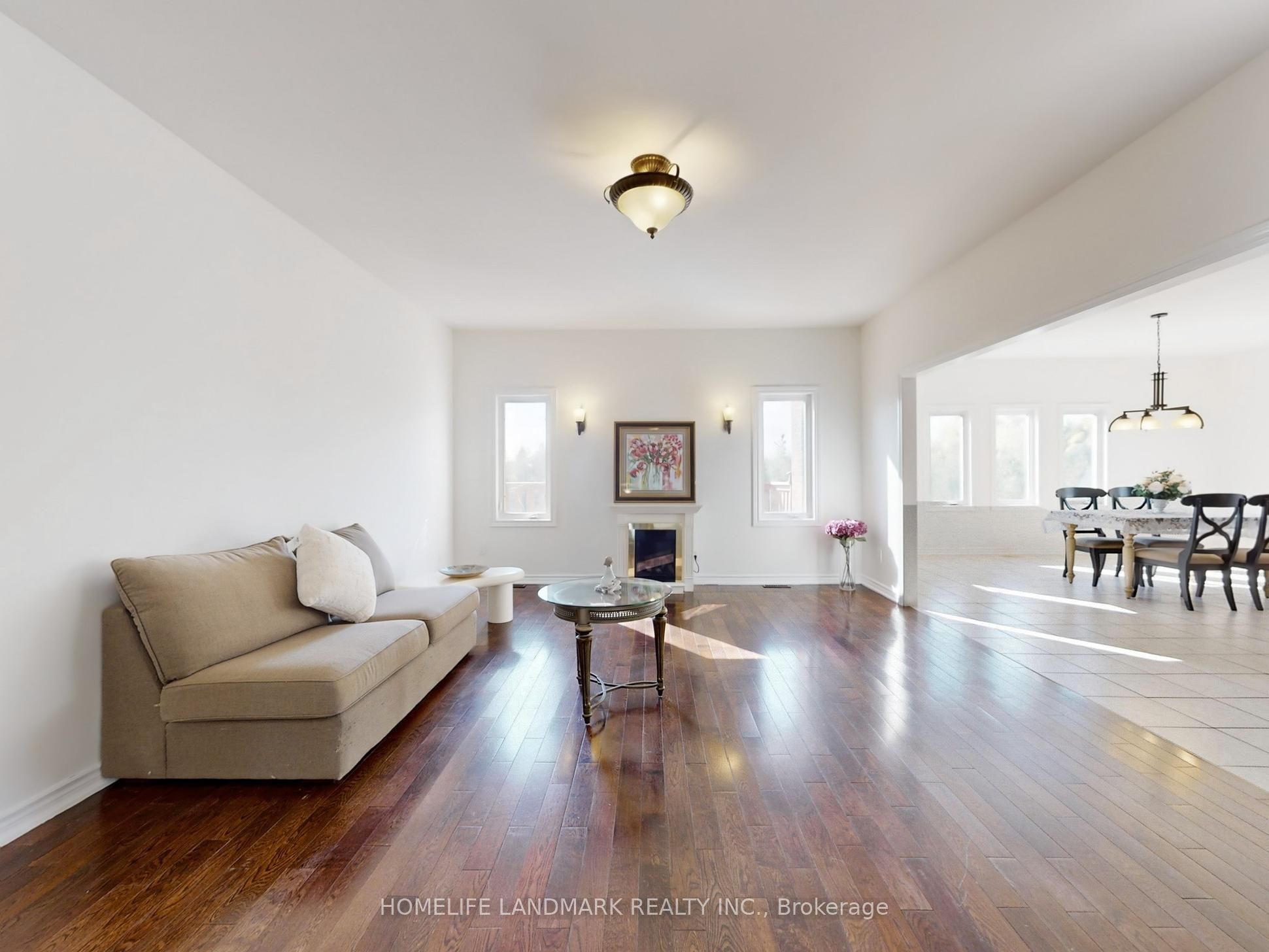 3668 Harmony Road N, Oshawa, ON L1H 8L7 photo 4