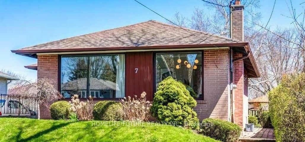 7 Stonehenge Crescent Bsmt, Toronto, ON M1G 2P5 photo 2