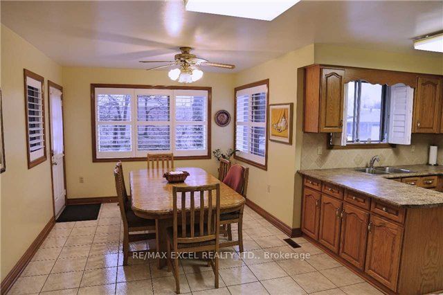 56 Leafield Drive Upper, Toronto, ON M1W 2T2 photo 2