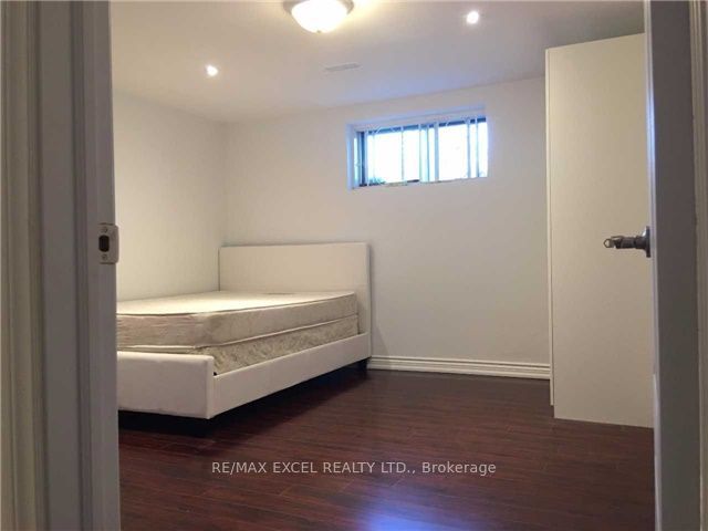 56 Leafield Drive Bsmt, Toronto, ON M1W 2T2 photo 5