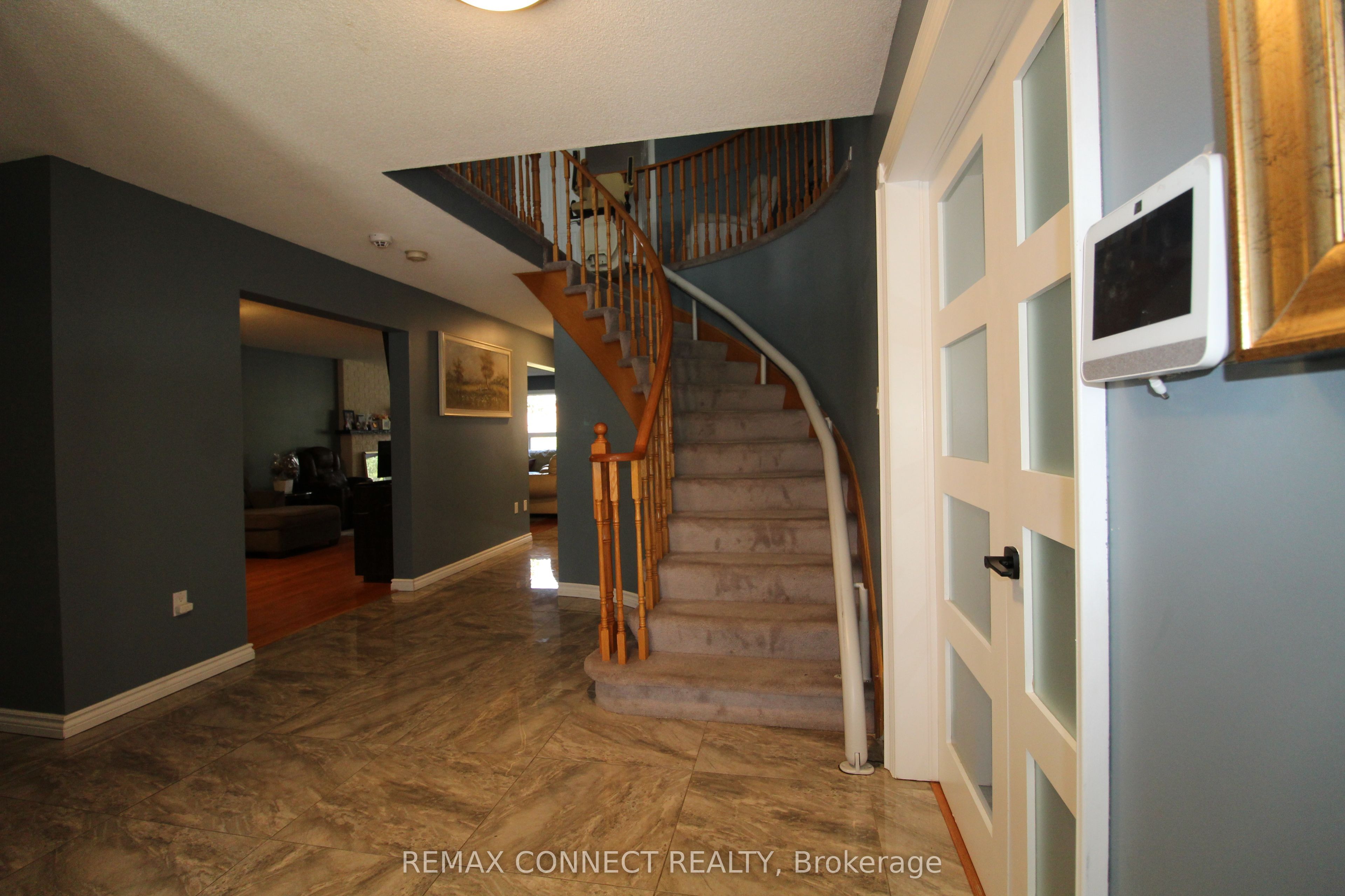 80 Kennett Drive, Whitby, ON L1P 1L5 photo 4