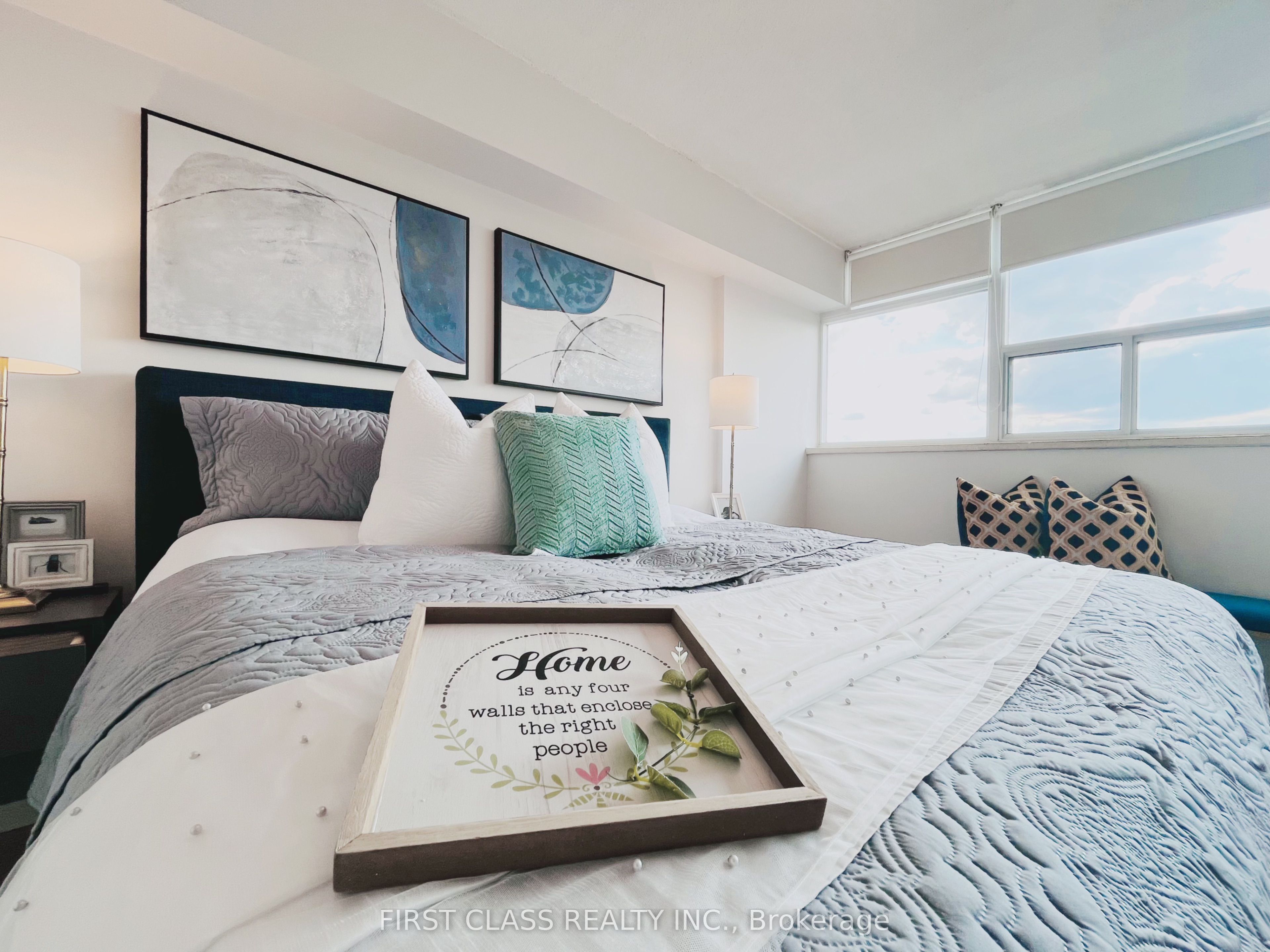 25 Silver Springs Boulevard 1701, Toronto, ON M1V 1M9