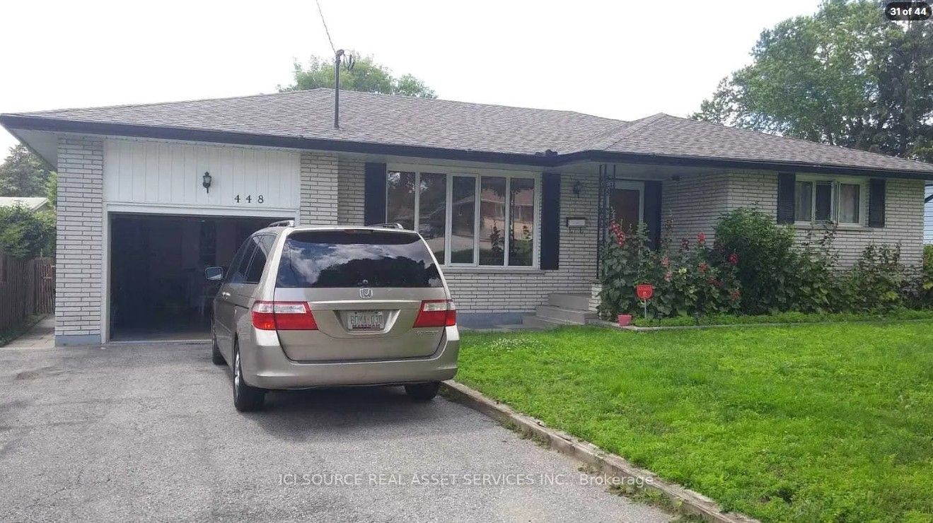448 Wilson Road N Main Fl, Oshawa, ON L1G 6E7 photo 2