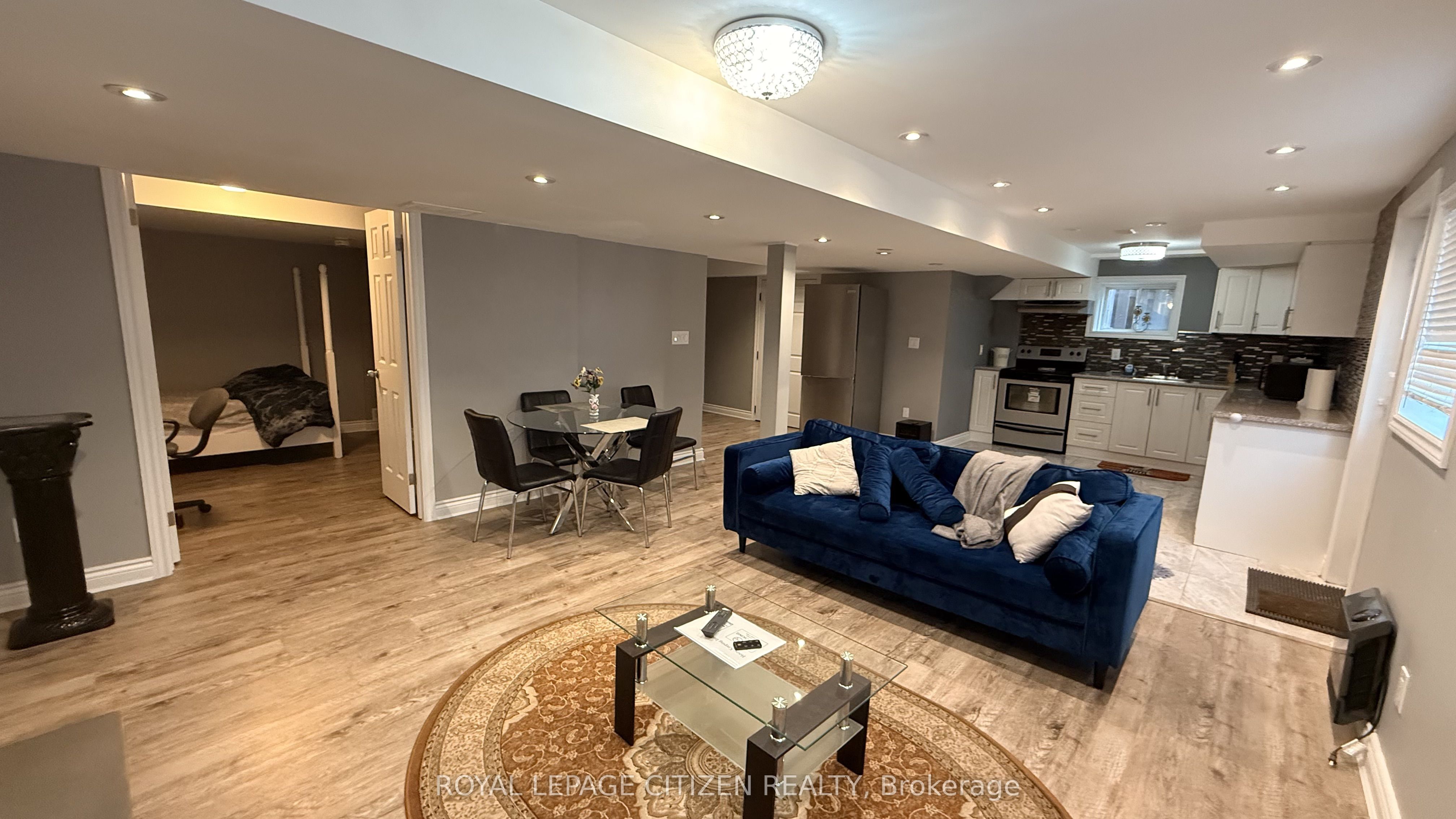 329 Port Union Road Bsmt, Toronto, ON M1C 2L4 photo 3