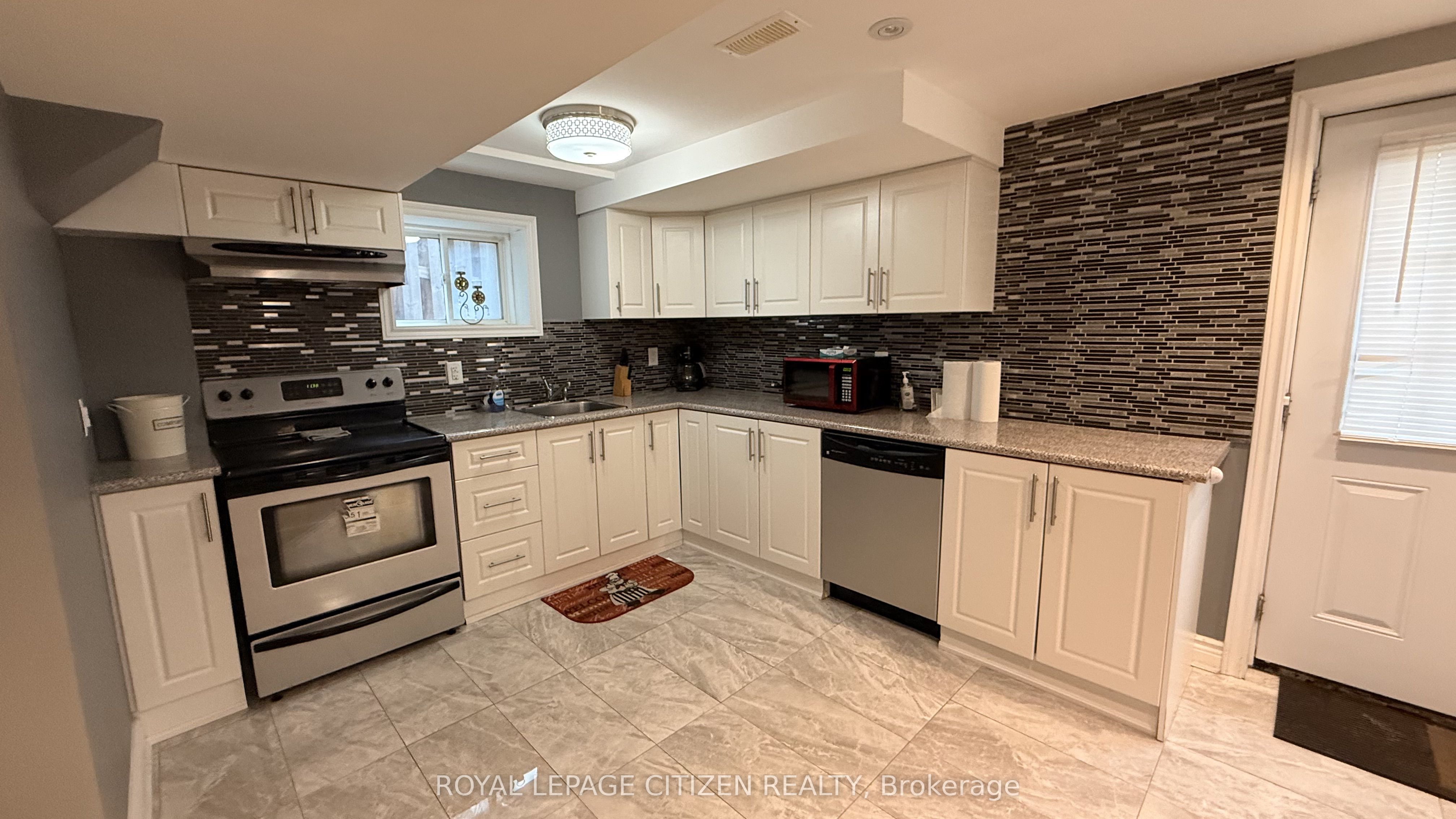 329 Port Union Road Bsmt, Toronto, ON M1C 2L4 photo 4