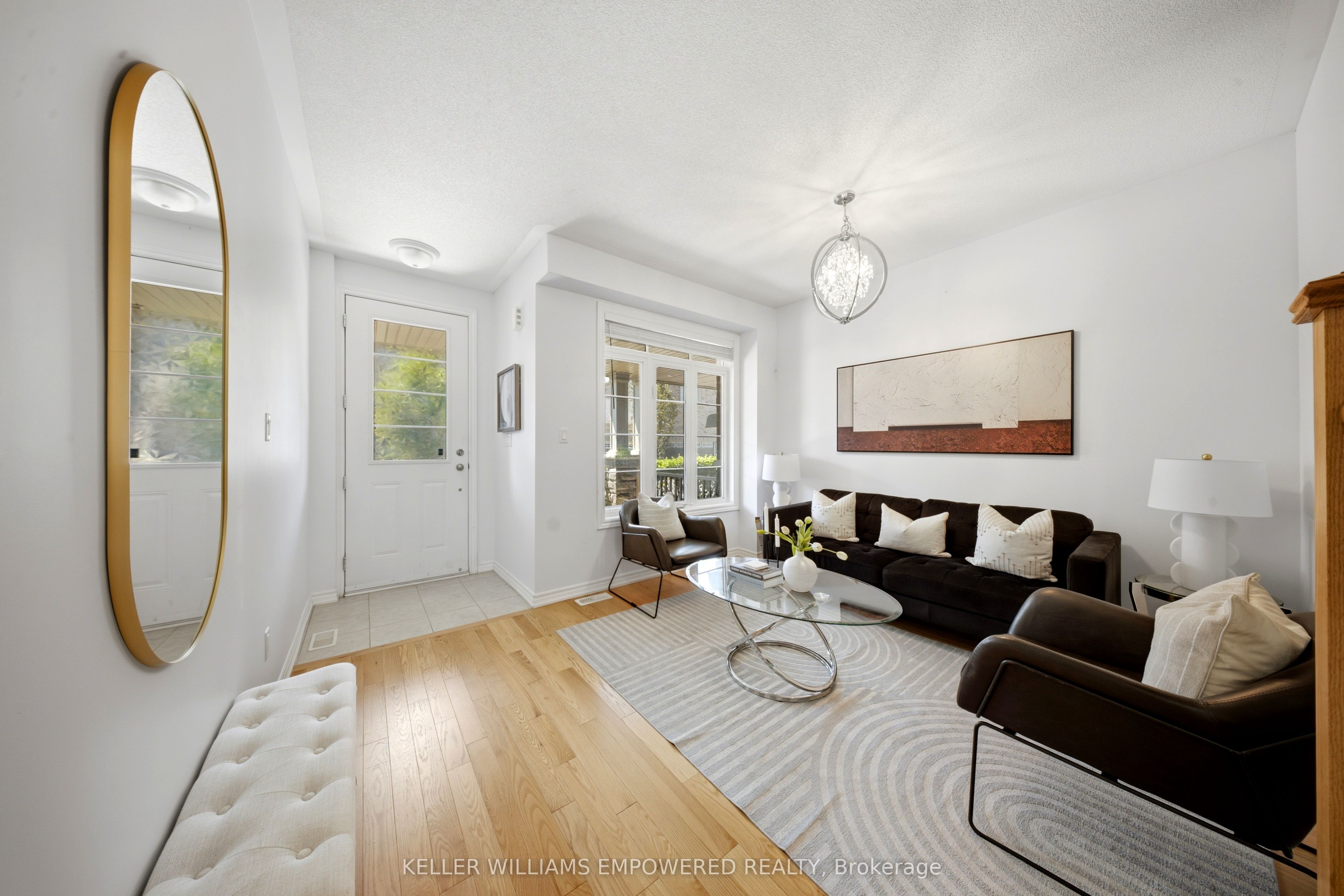 68 Workmens Circle, Ajax, ON L1T 0N7 photo 3