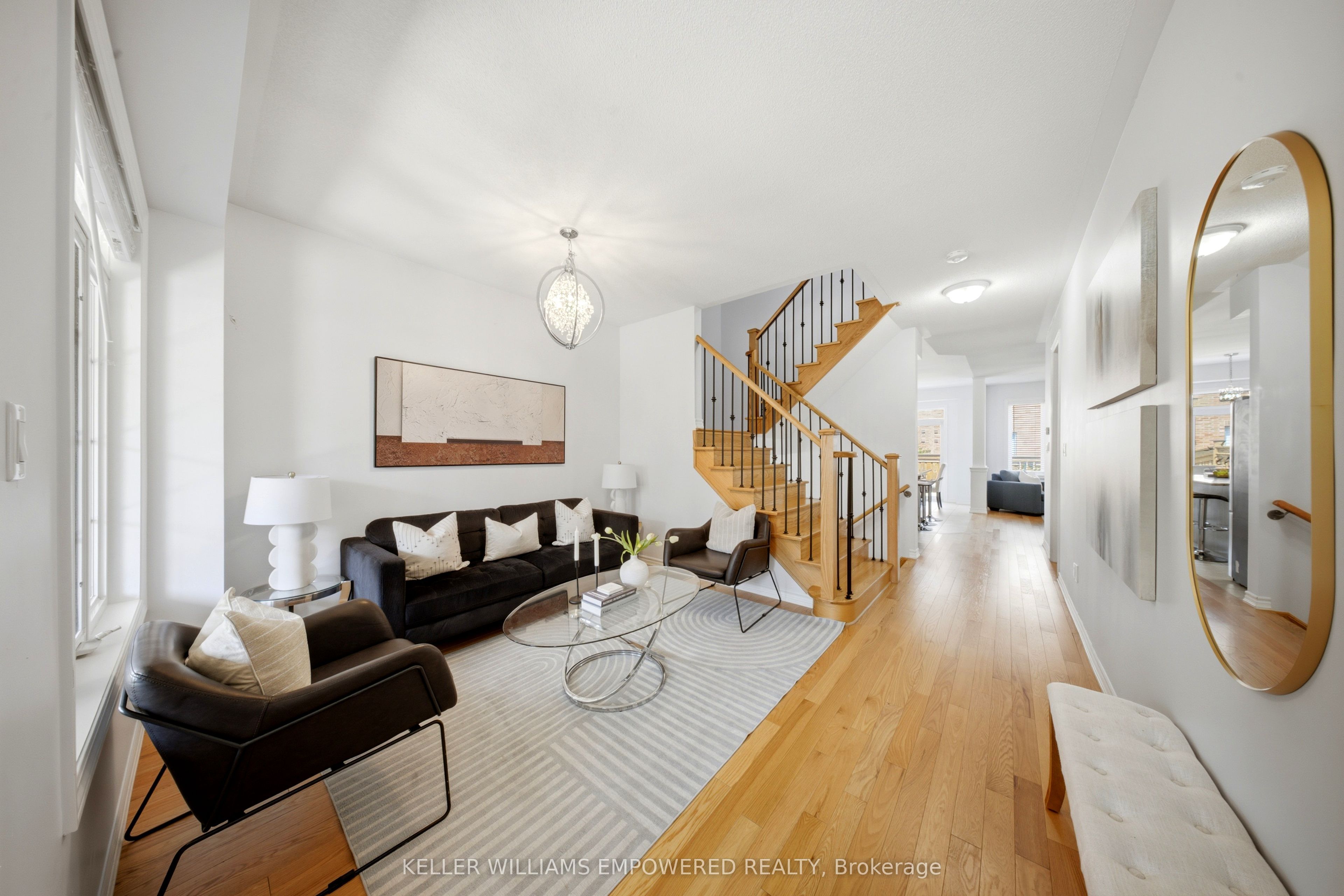 68 Workmens Circle, Ajax, ON L1T 0N7 photo 4