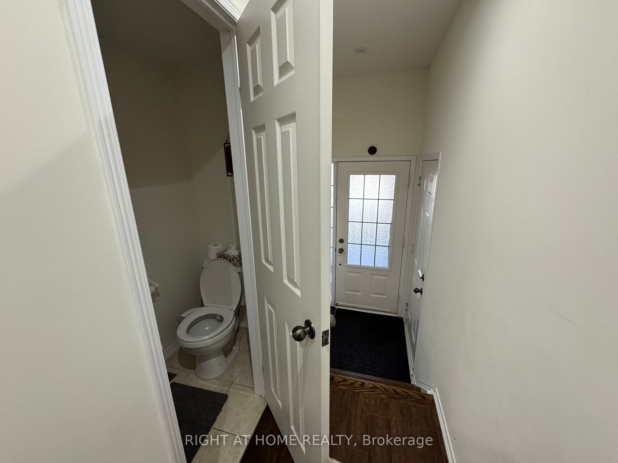 23 Linnell Street, Ajax, ON L1Z 0K9 photo 5