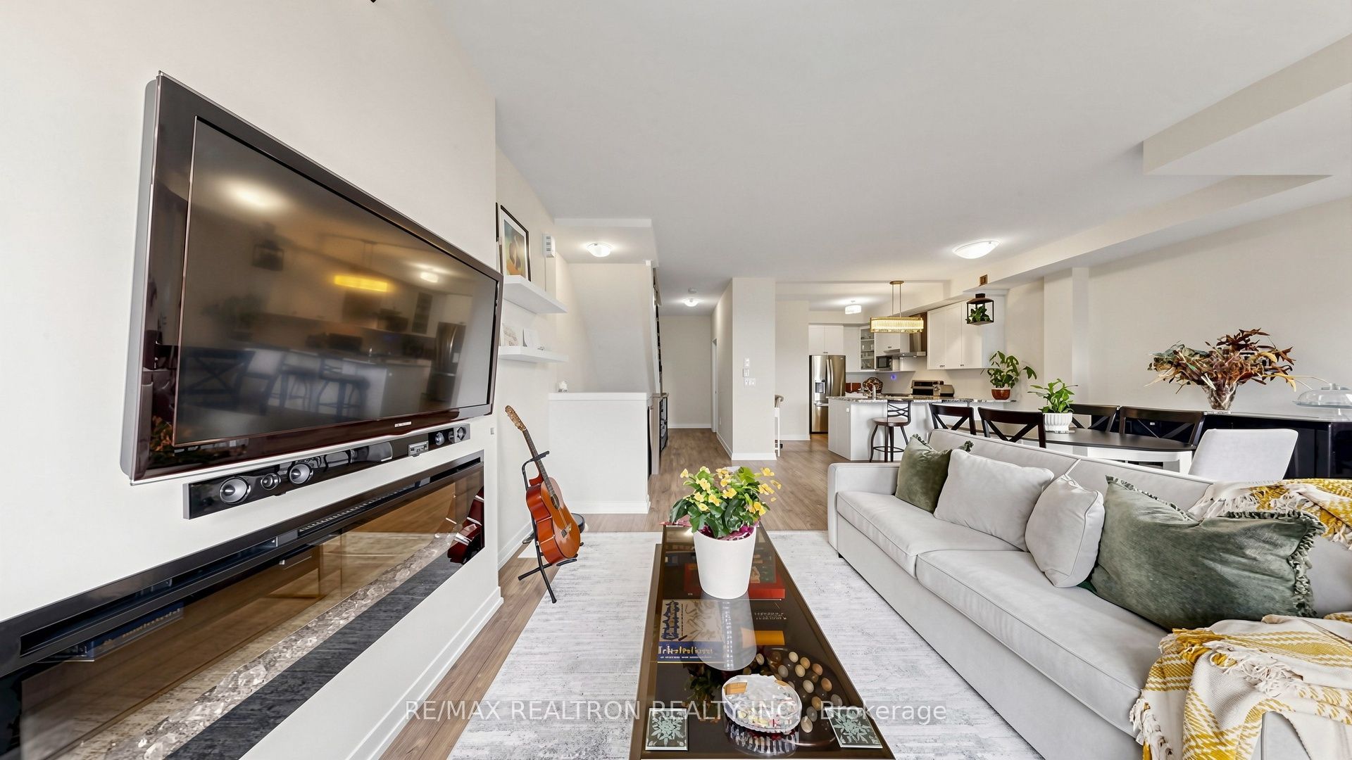 1956 Altona Road 19, Pickering, ON L1V 1M7 photo 5