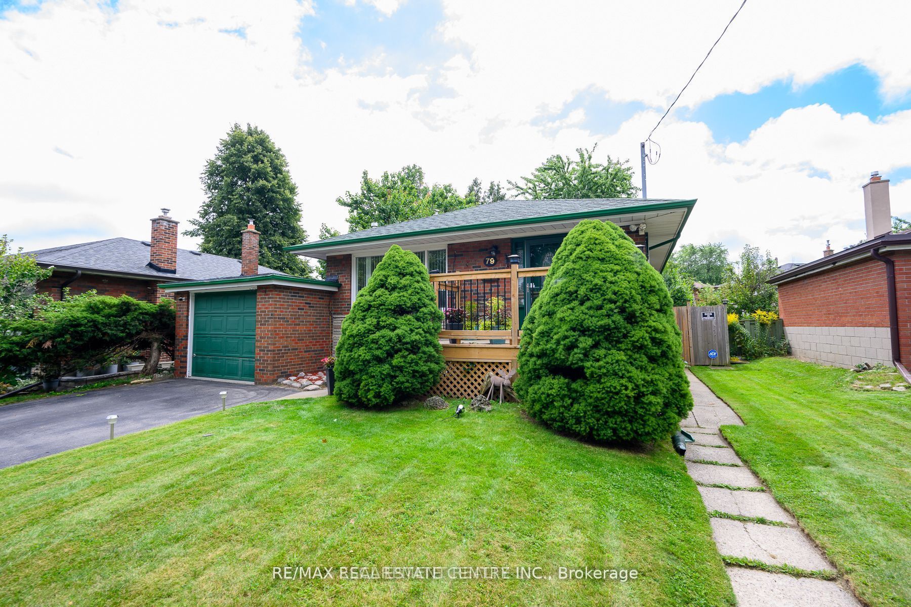 79 Chandler Drive, Toronto, ON M1G 1Z1
