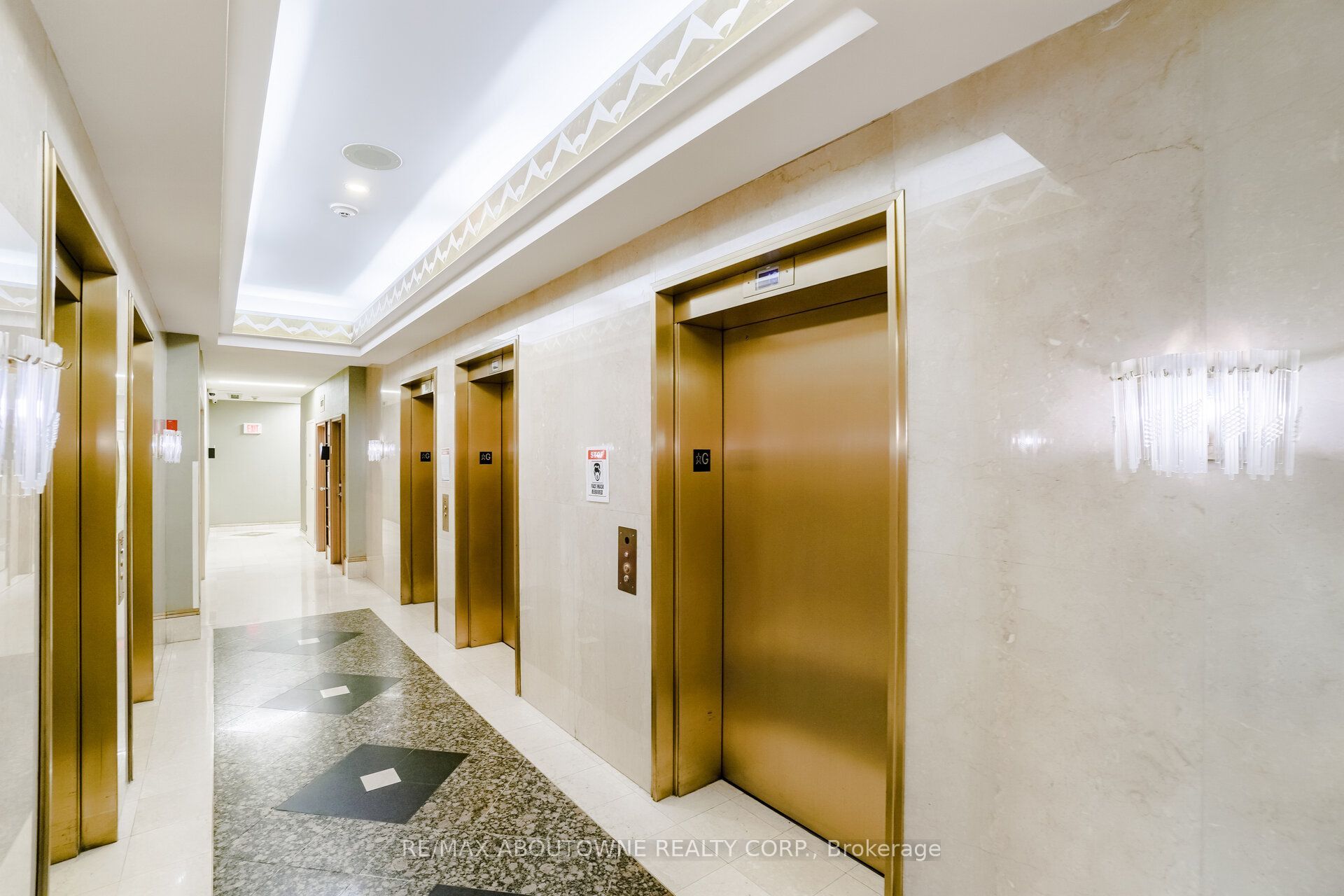 88 Corporate Drive 705, Toronto, ON M1H 3G6 photo 4