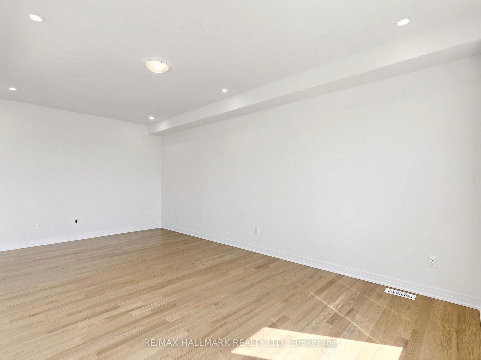 4 Sun Valley Street, Whitby, ON L1M 2A7 photo 5