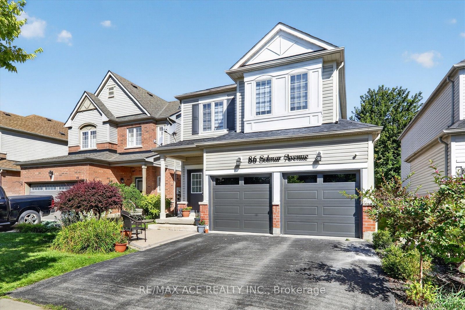 86 Solmar Avenue, Whitby, ON L1R 3G2 photo 3