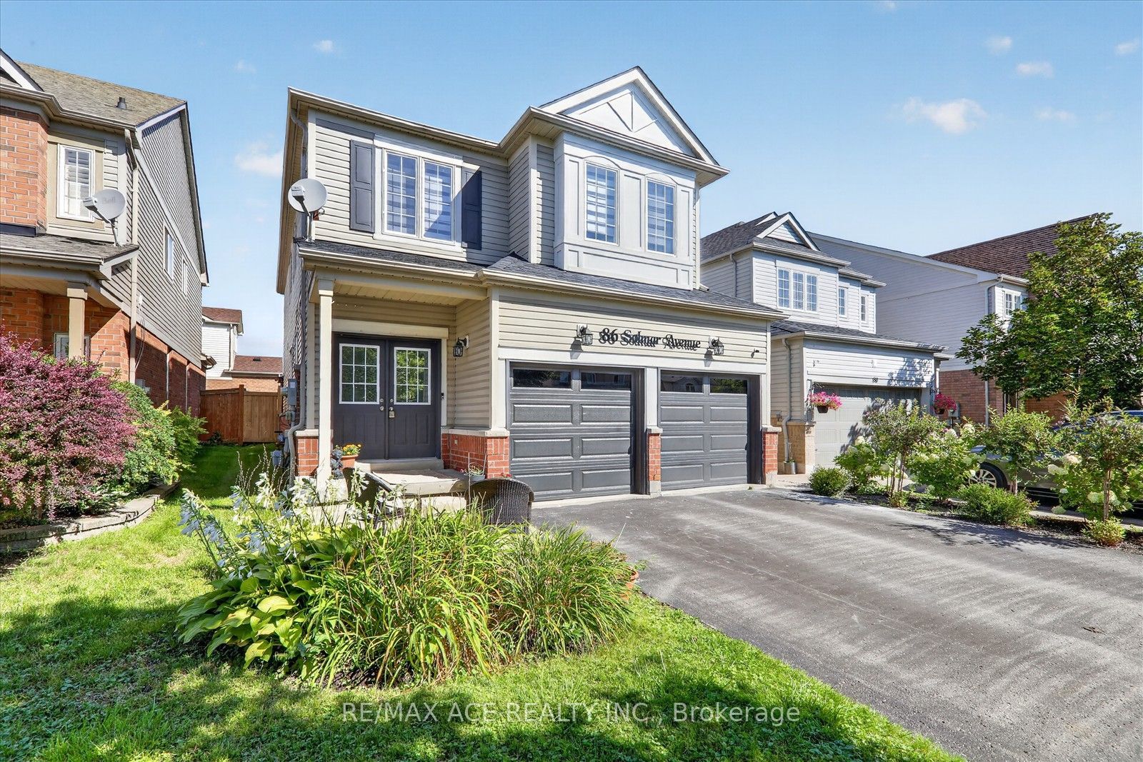 86 Solmar Avenue, Whitby, ON L1R 3G2 photo 4