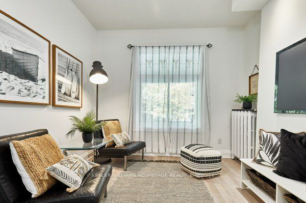 46 Elmer Avenue 1, Toronto, ON M4L 3R7 photo 4