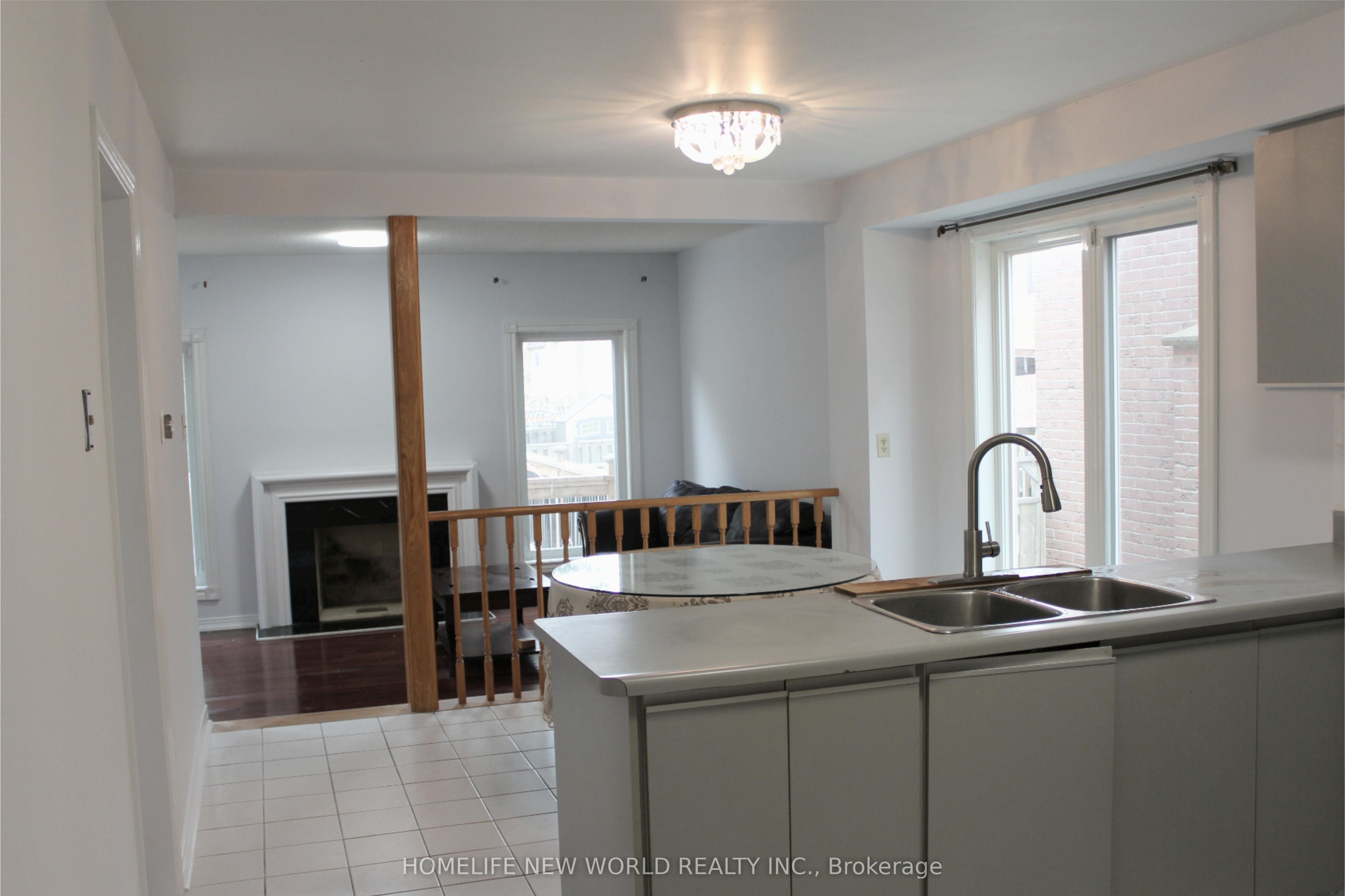 328 Port Royal Trail, Toronto, ON M1V 2L7 photo 4