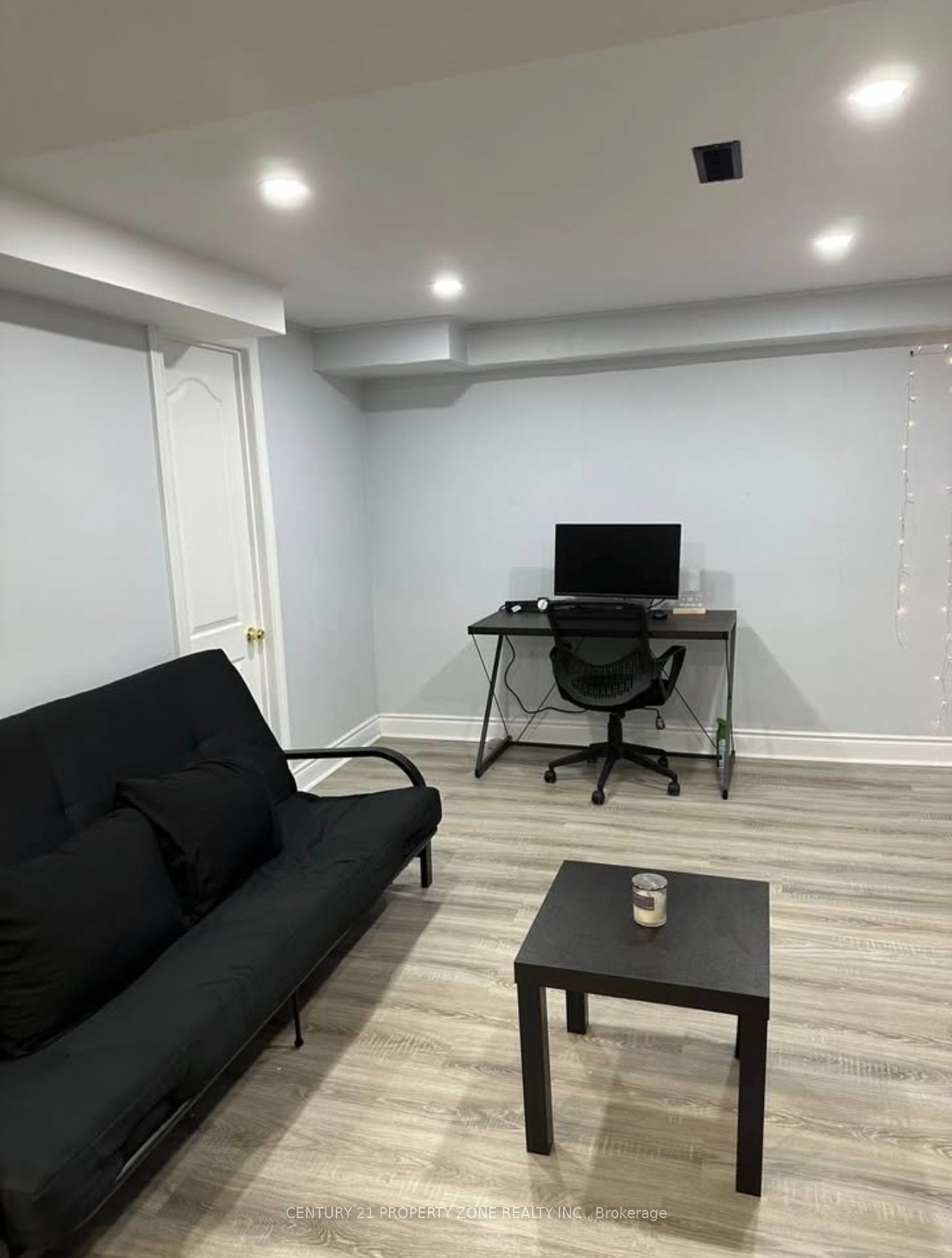 233 Ravenscroft Road Basement, Ajax, ON L1T 2T5 photo 5