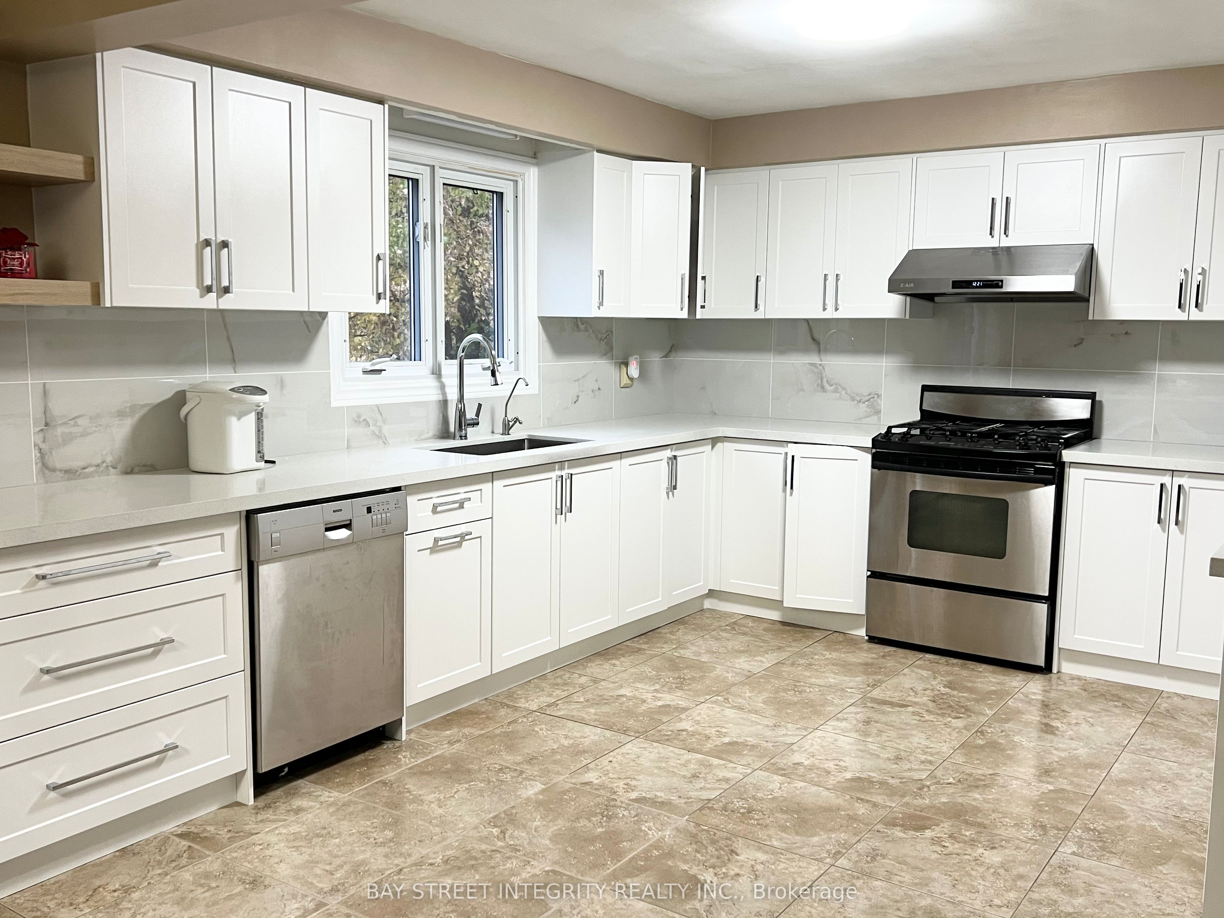61 Morbank Drive, Toronto, ON M1V 2M1 photo 4