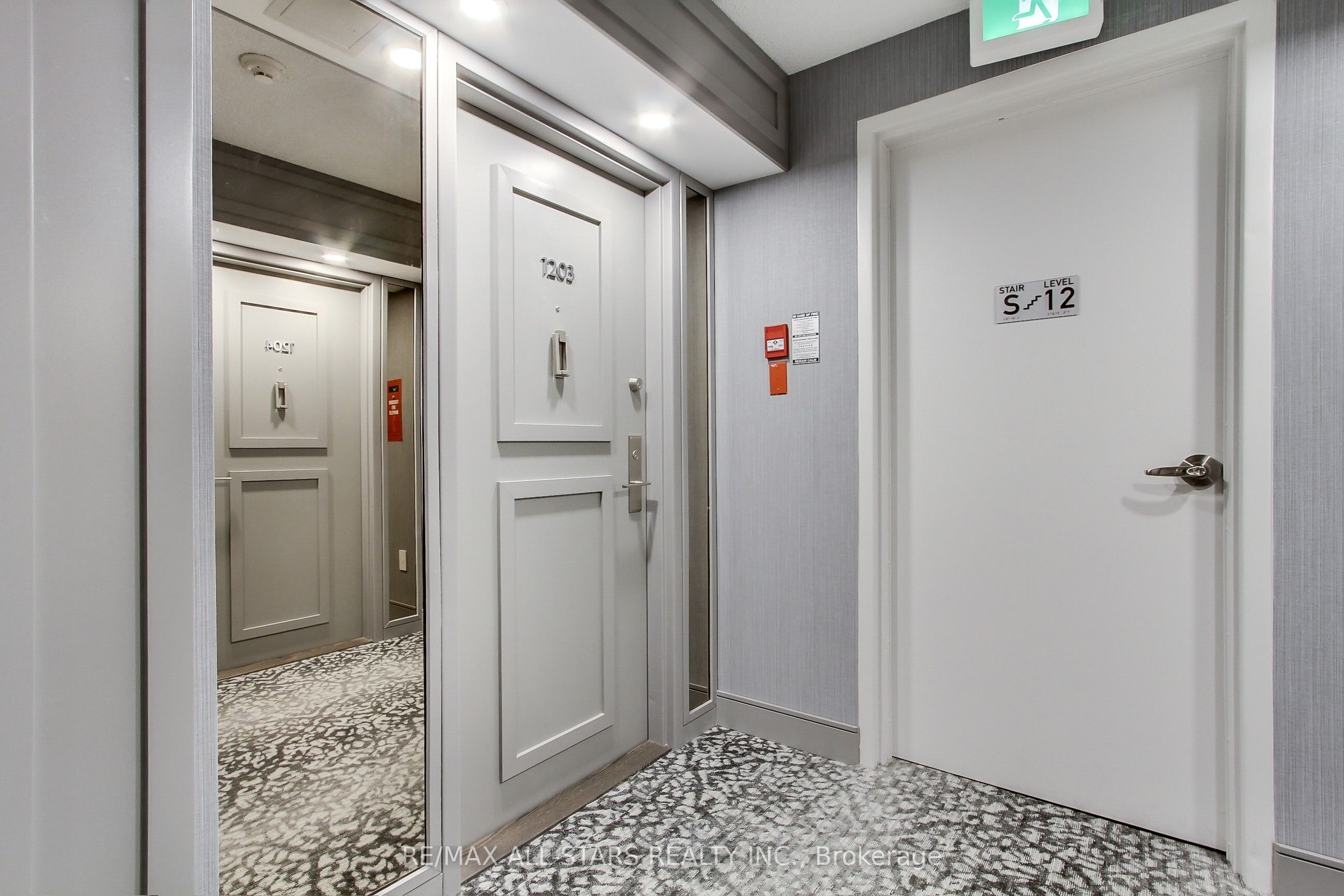 255 Bamburgh Circle 1203, Toronto, ON M1W 3T6 photo 5